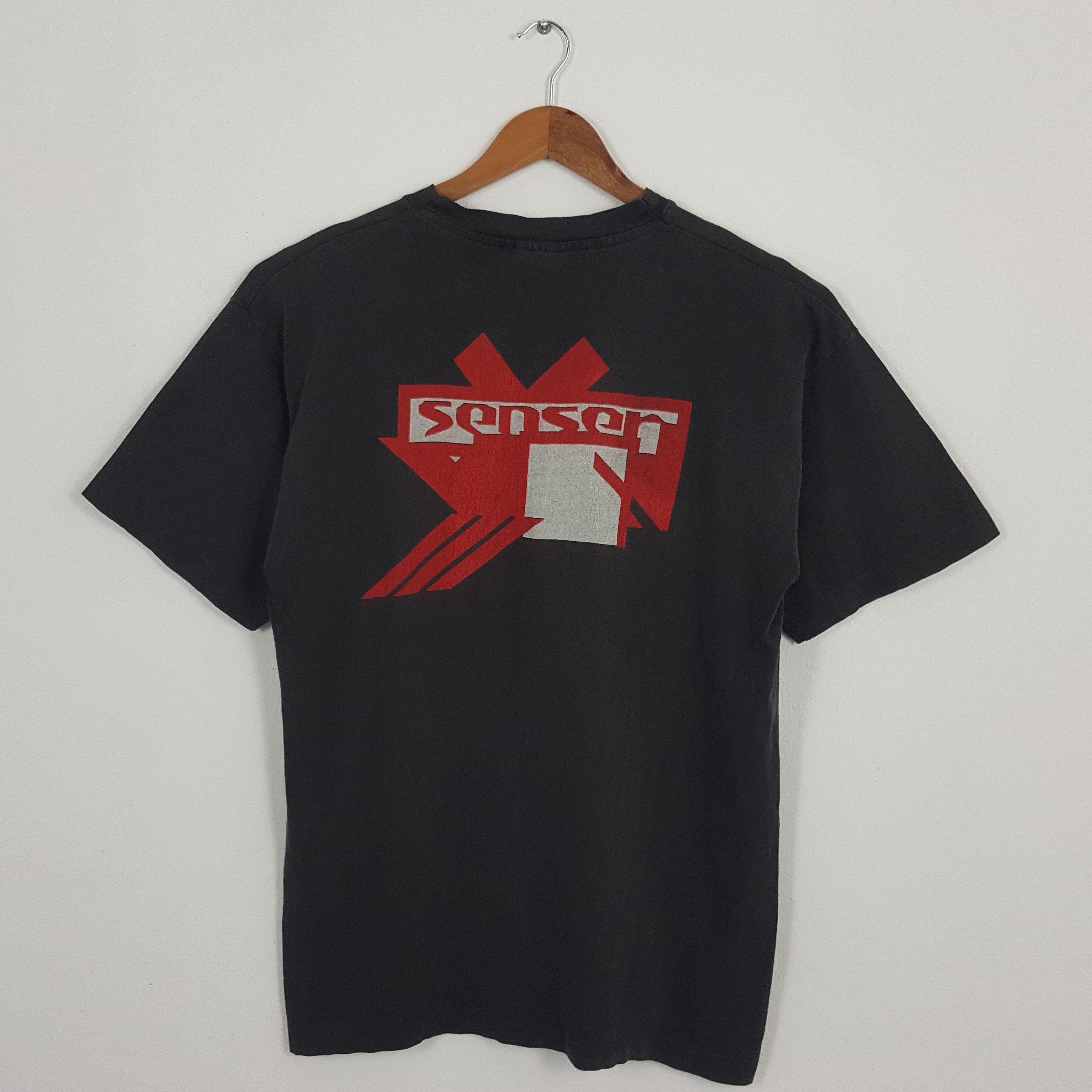 Vintage 90 S Sensor Uk Rap Rock Band Tour T Shirt Hoodie, Sweatshirt | FlexRushtees.com
