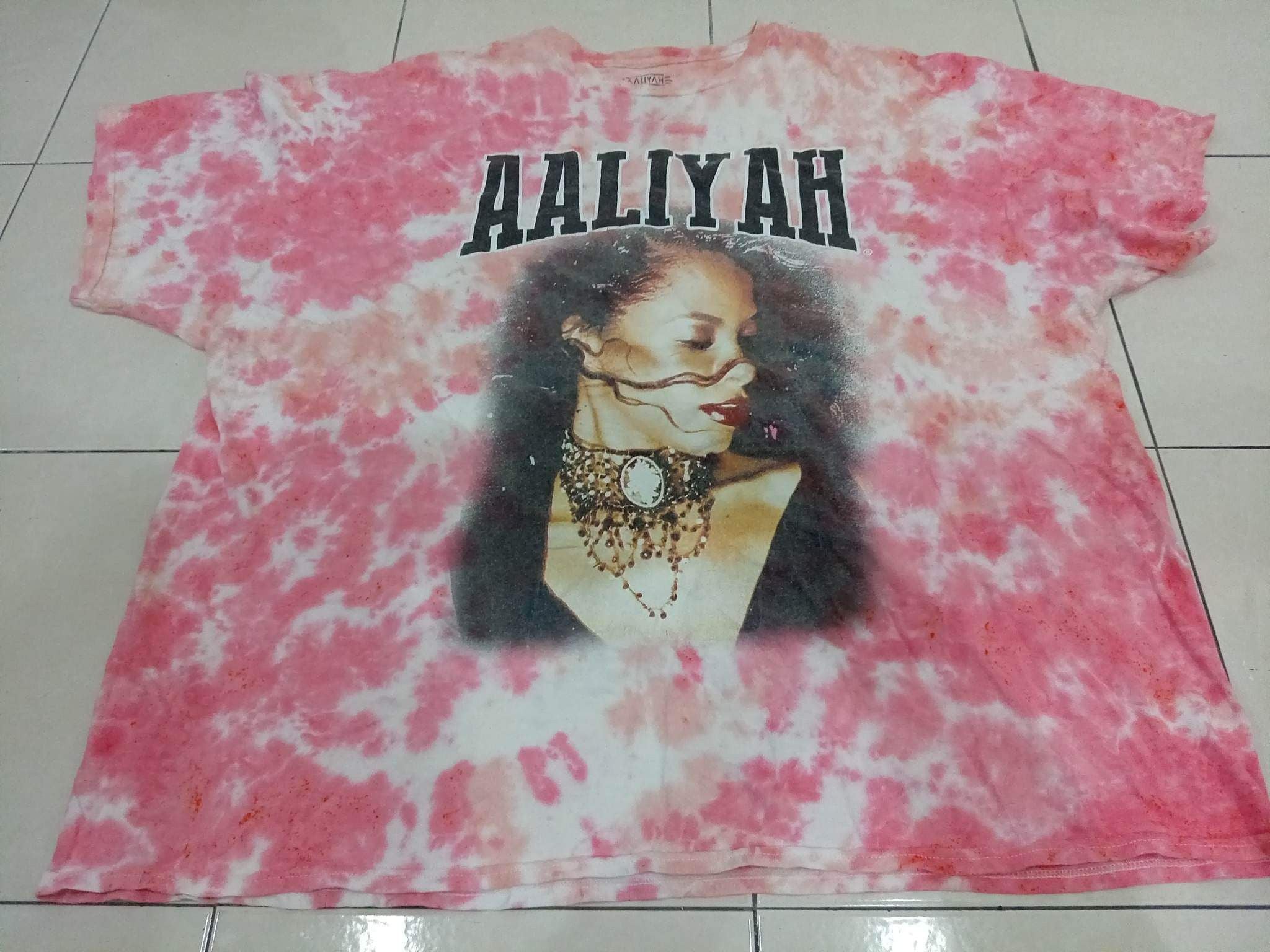 Band Tees Aaliyah Artist Tie Dyet Shirt
