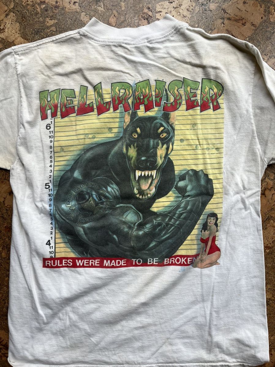 Vintage Authentic Muscle Designs Hellraiser Insane Grafic