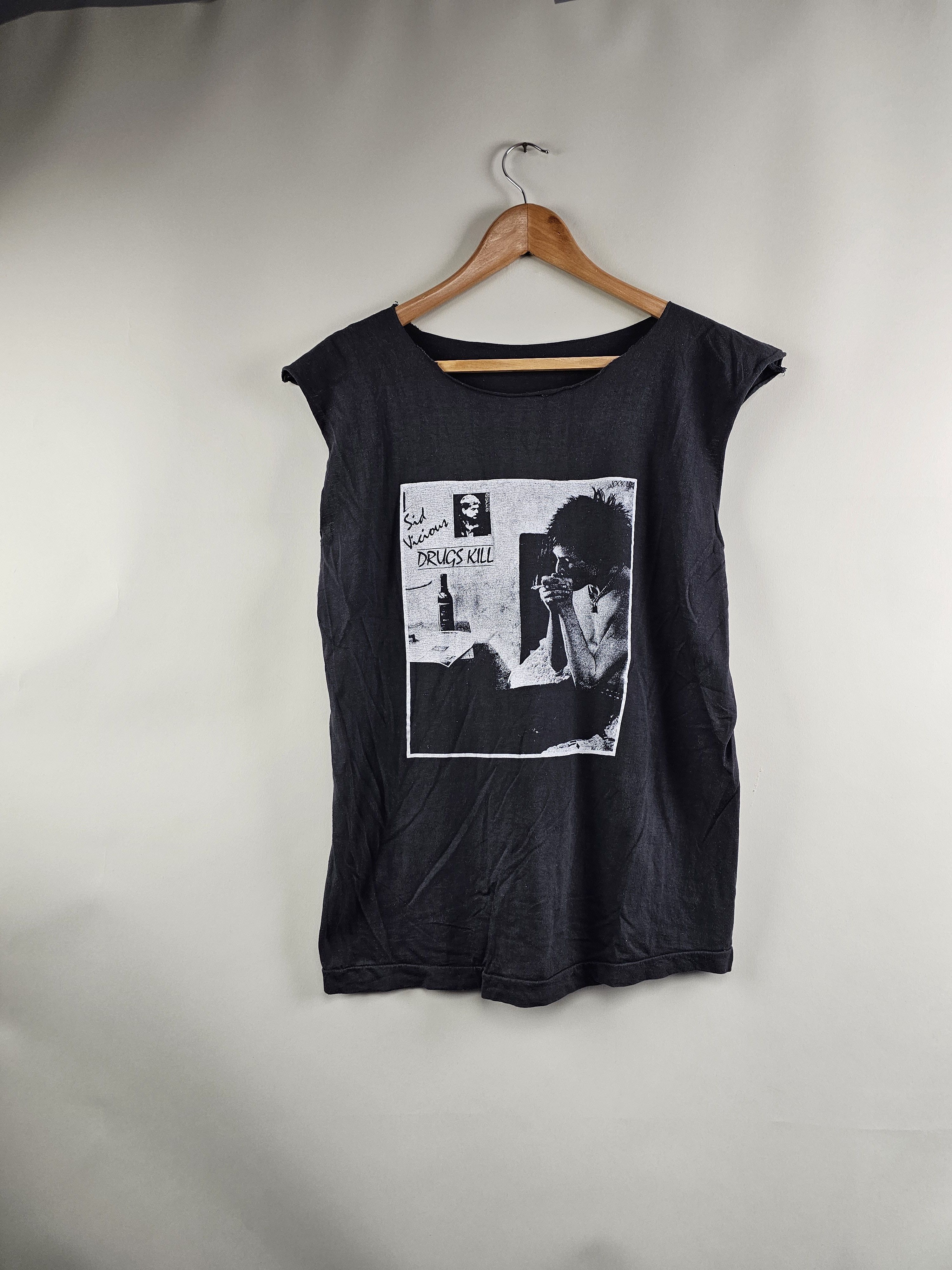 Vintage 80s The Sex Pistols Sid Drugs Kill Chopped Punk Skinhead T-Shirts, Hoodie, Sweatshirt | AU16VibeMintTees.com