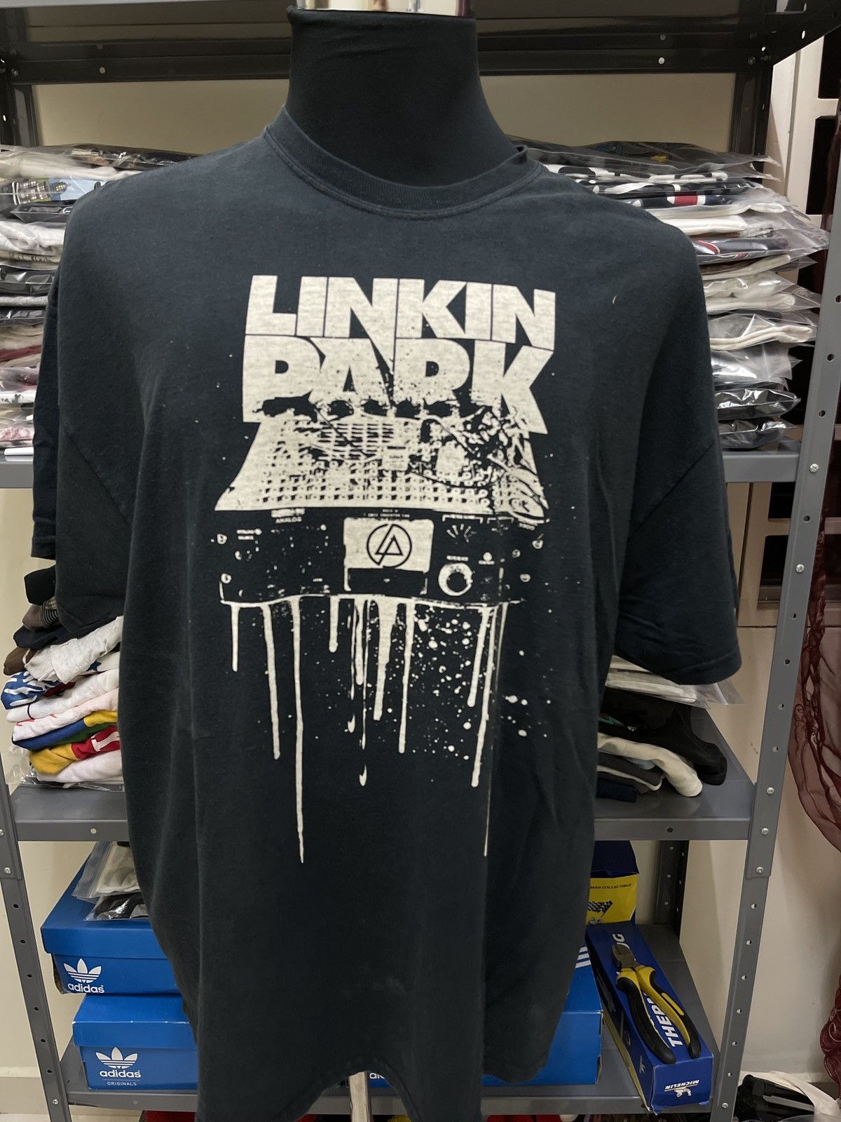 Vintage Rare Linkin Park Rock T Shirt Hoodie, Sweatshirt | FlexRushtees.com
