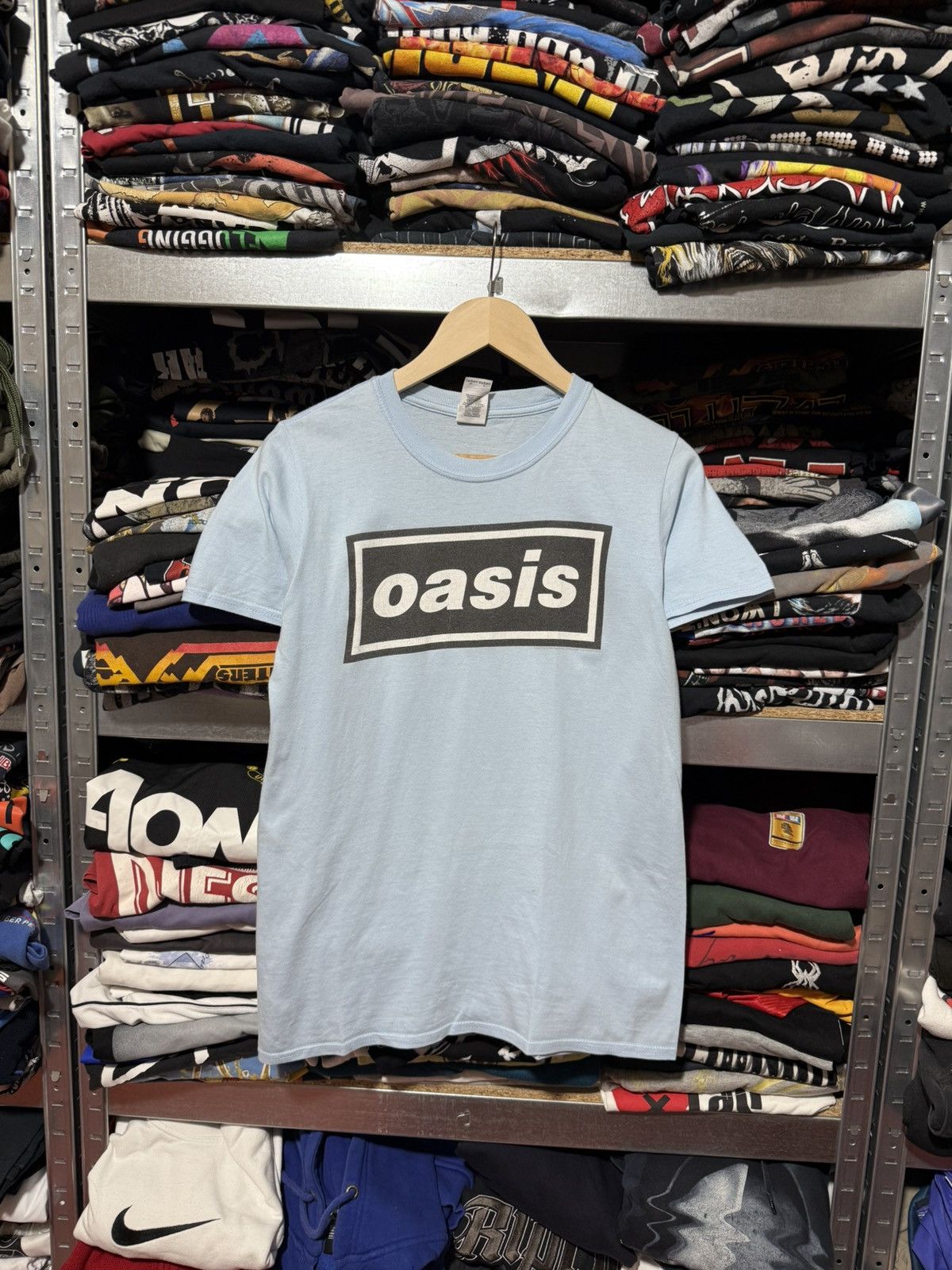 Band Tees Vintage 2020 Oasis Box Logo Rock Band T Shirt Y2k Hype Hoodie, Sweatshirt | AU16VibeMintTees.com