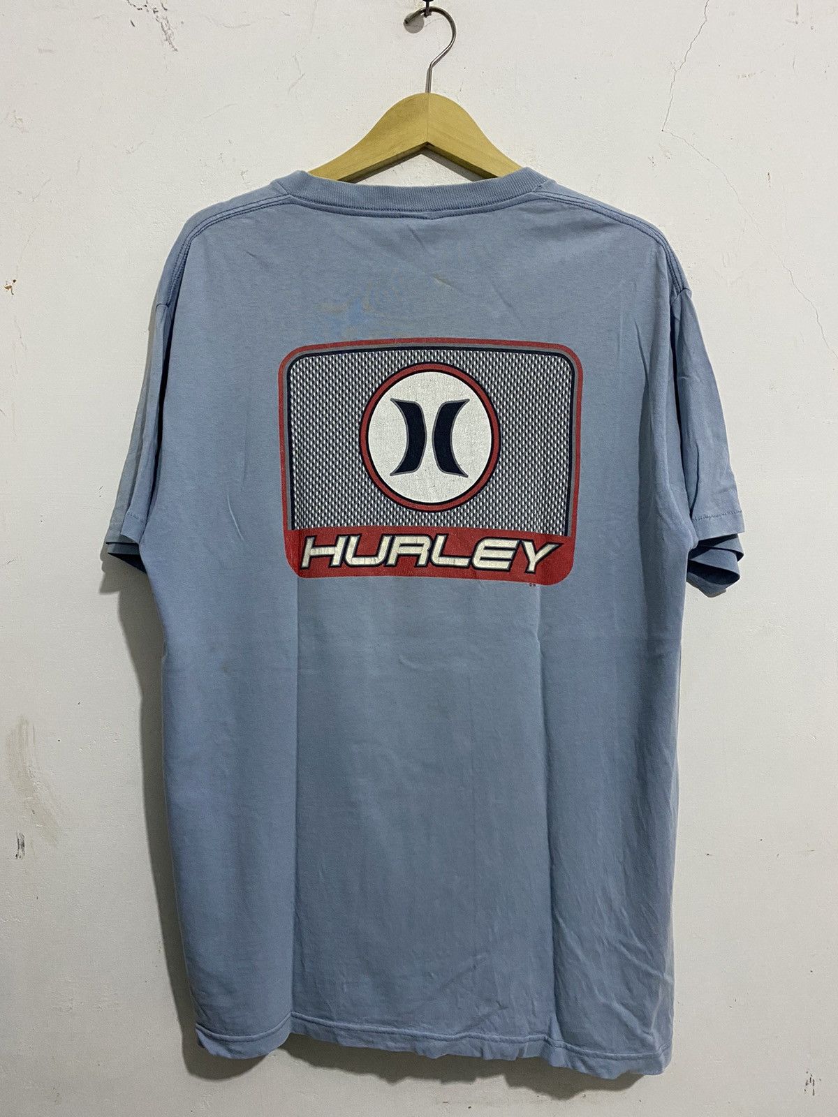 Bindingoffer Vintage Hurley Nine Nine Blink 182 Shirt Hoodie, Sweatshirt | FlexRushtees.com