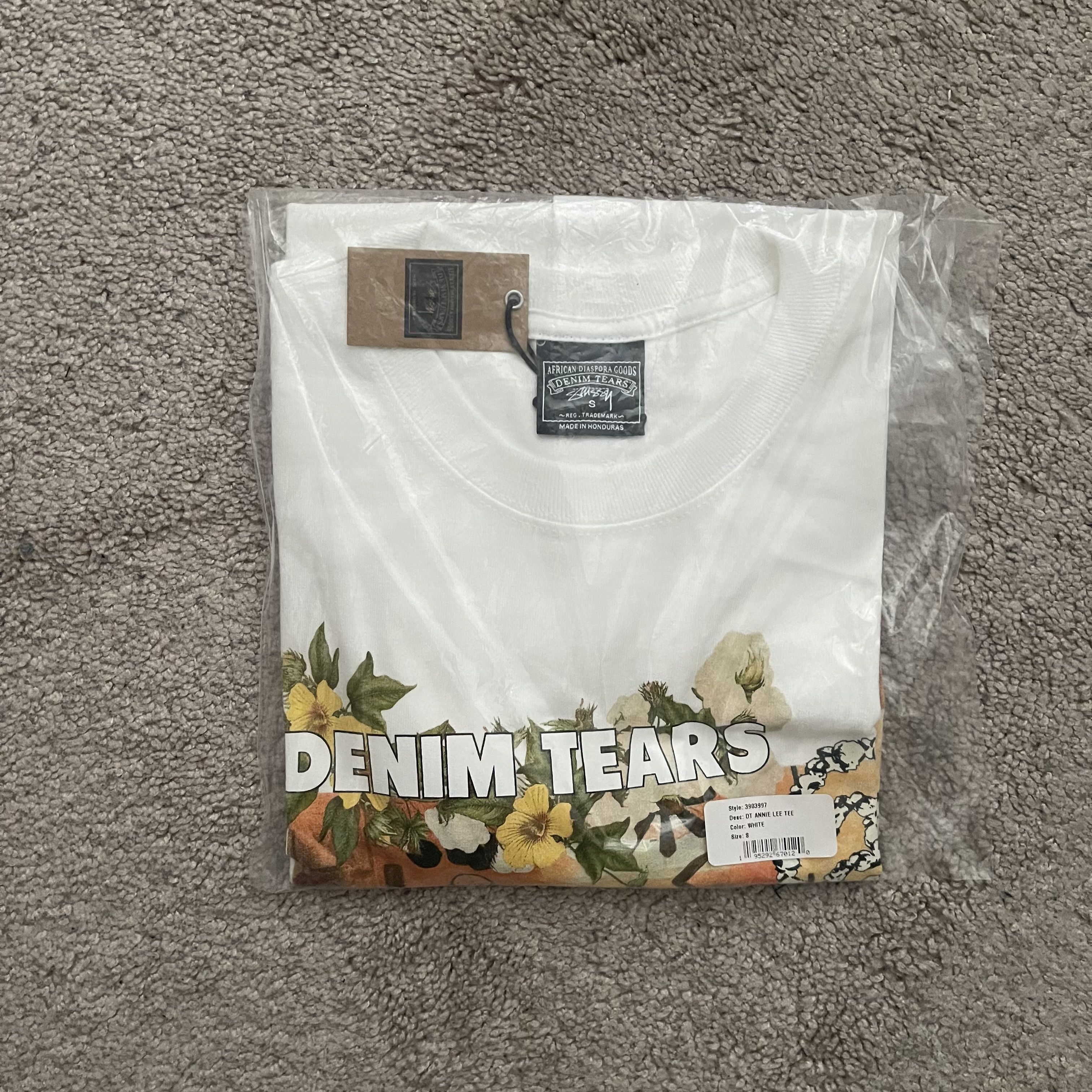Stussy Annie Lee Artist Tee White New Hoodie, Sweatshirt | FlexRushtees.com