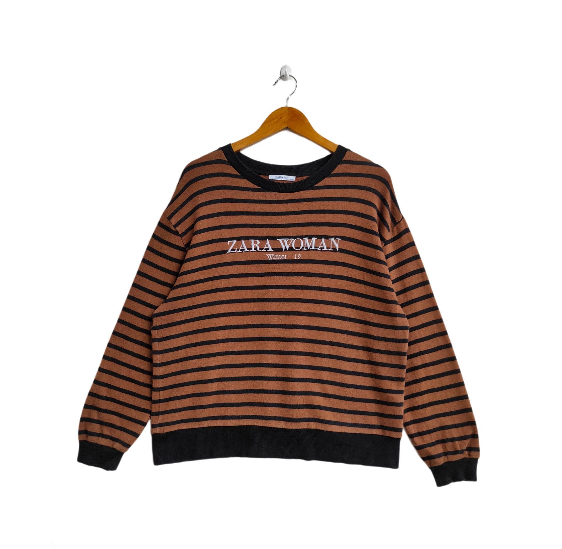 Nice Zara Women Winter 19 Sweatshirt Embroidery