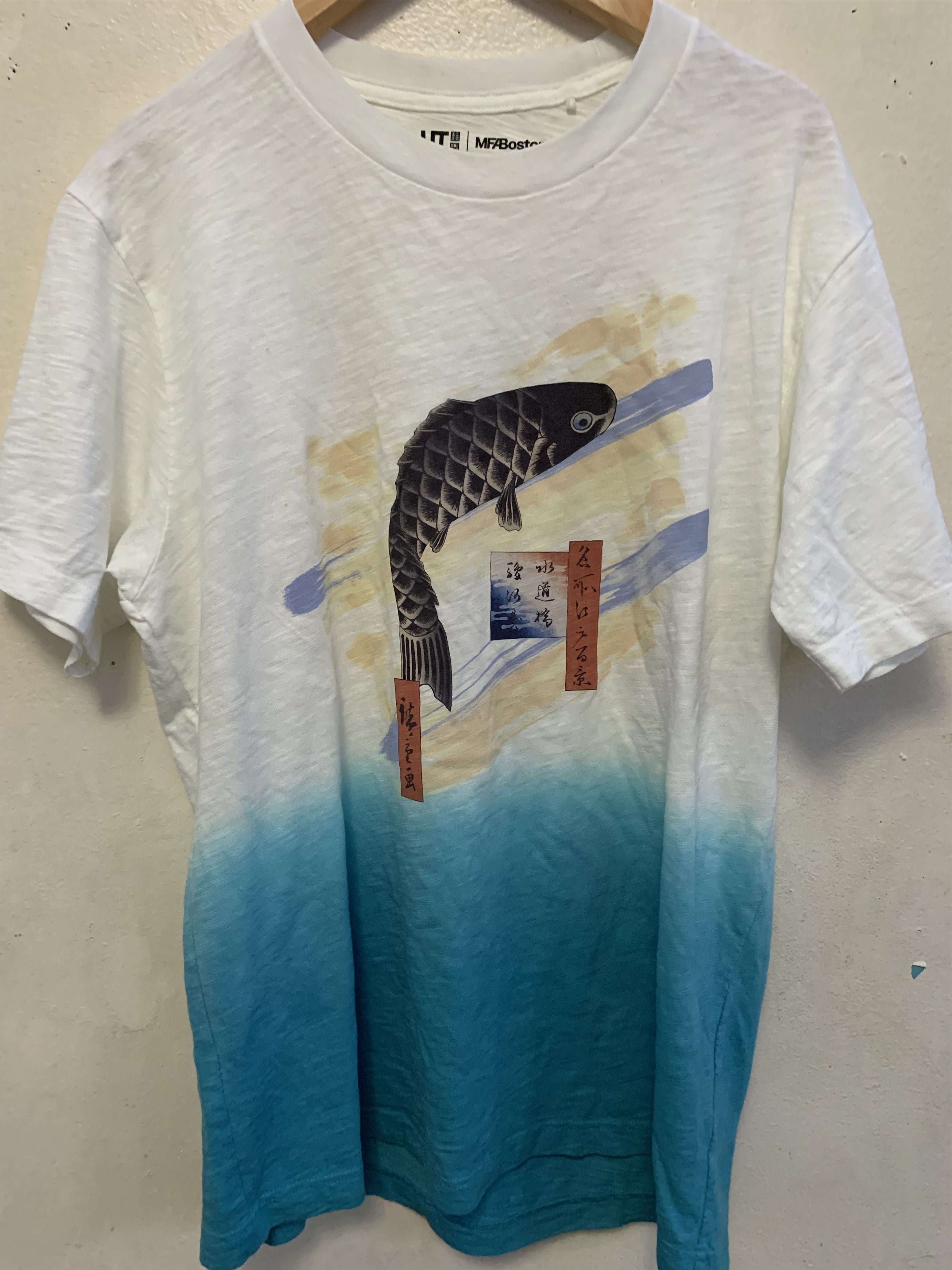 Uniqlo Bfa Boston Museum Collab T Shirt Wht Blu Mlt New Hoodie, Sweatshirt | FlexRushtees.com