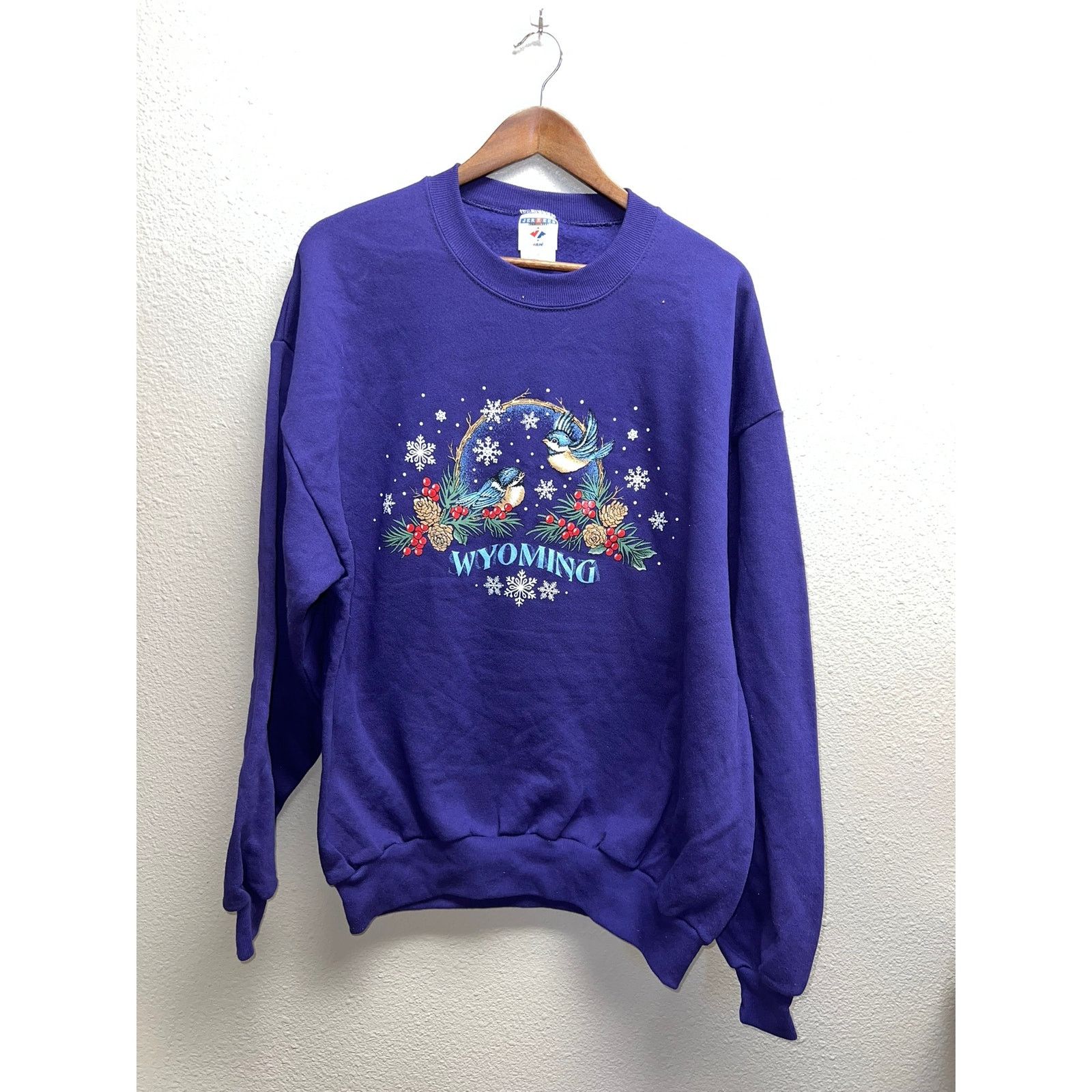 Jerzees Vintage Wyoming Sweatshirt Purple Bird Winter Crewneck 90s X T-Shirts, Hoodie | FlexRushtees.com