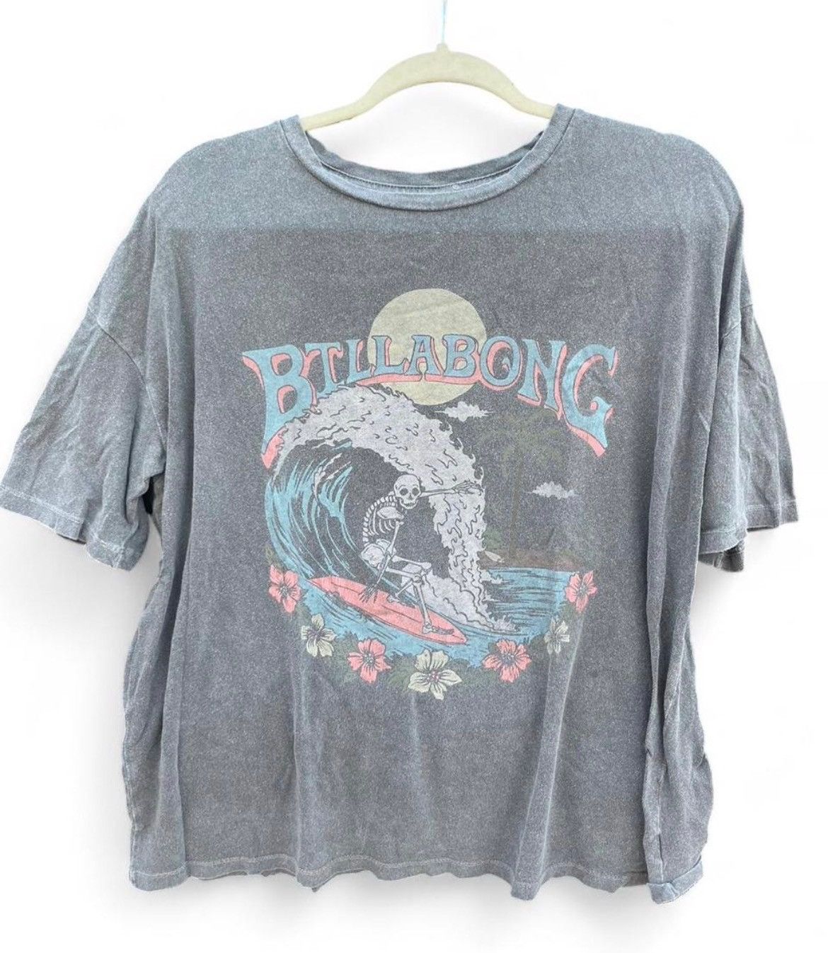 Billabong Vintage Faded Grey Surfing Skeleton T Shirt Hoodie, Sweatshirt | FlexRushtees.com