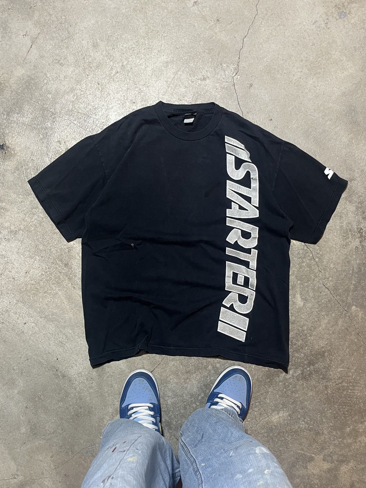 Vintage 90s Boxy Faded Black Starter Spellout Tee