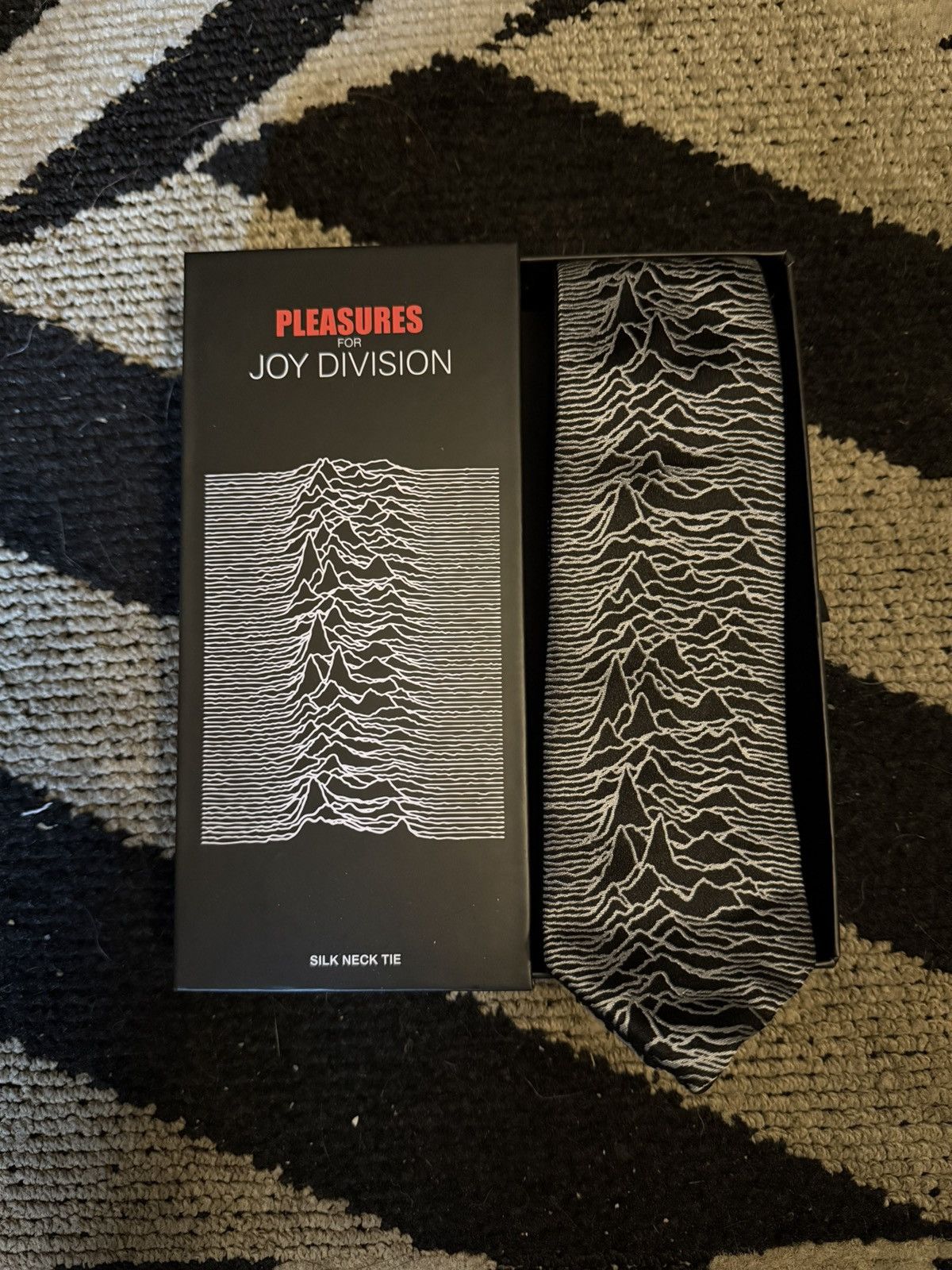 Joy Division Silk Neck Tie T-Shirts, Hoodie, Sweatshirt | AU16VibeMintTees.com