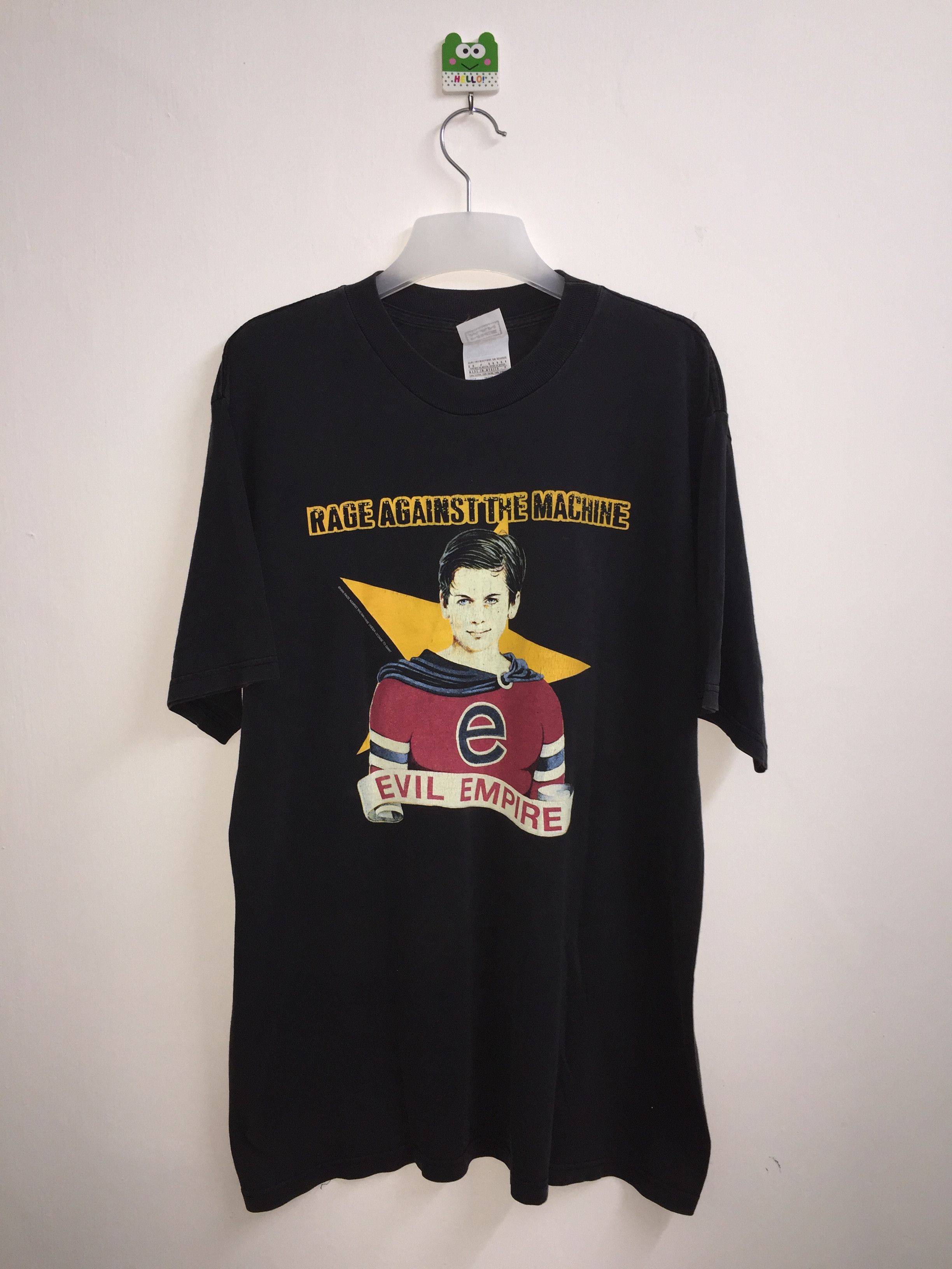 Giant 8 Super Rare Vtg 96s Rage Against The Machine T Shirt Hoodie, Sweatshirt | FlexRushtees.com