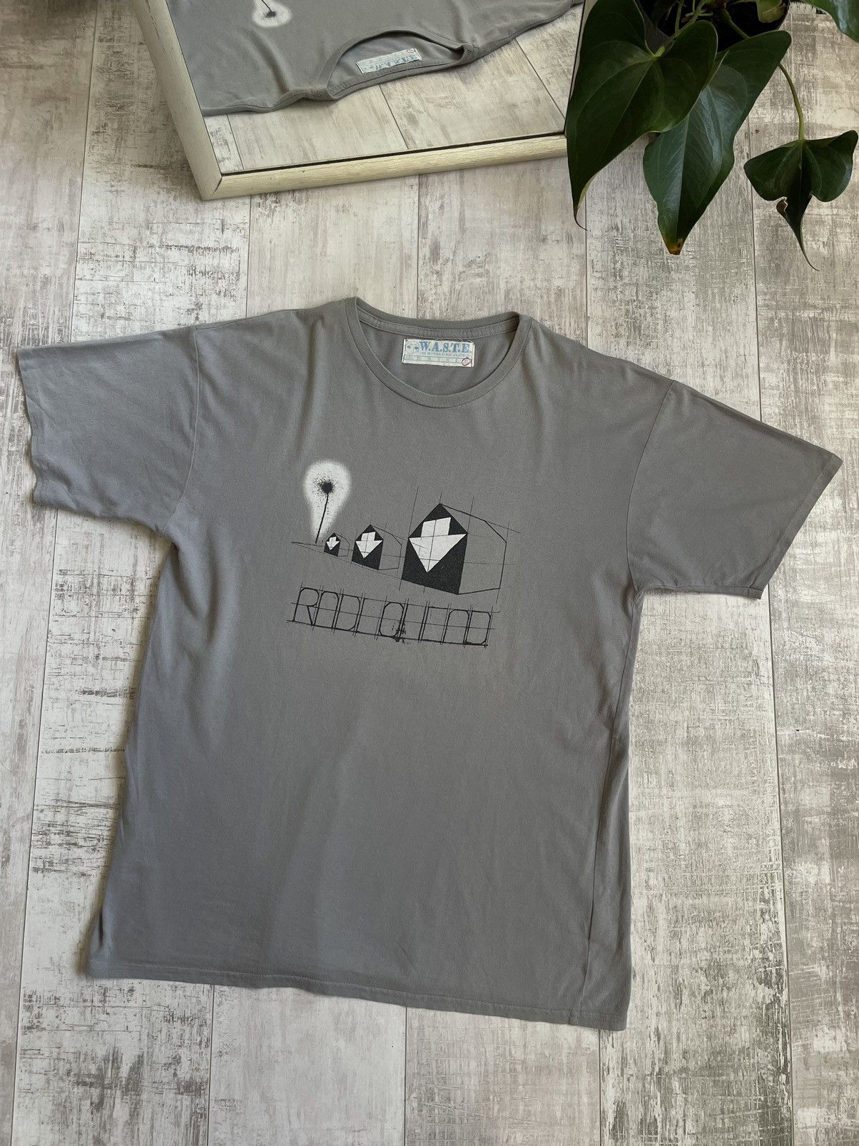 Band Tees Rare 2003 Radiohead Official Waste White Merch T Shirt Hoodie, Sweatshirt | FlexRushtees.com