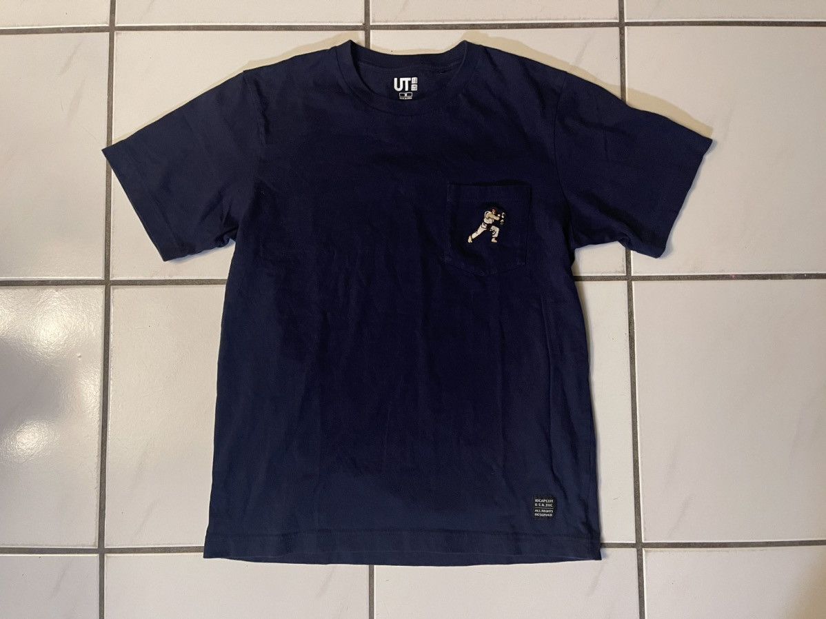 Uniqlo Shirt Mens Medium Blue Street Fighter Graphic T Shirt