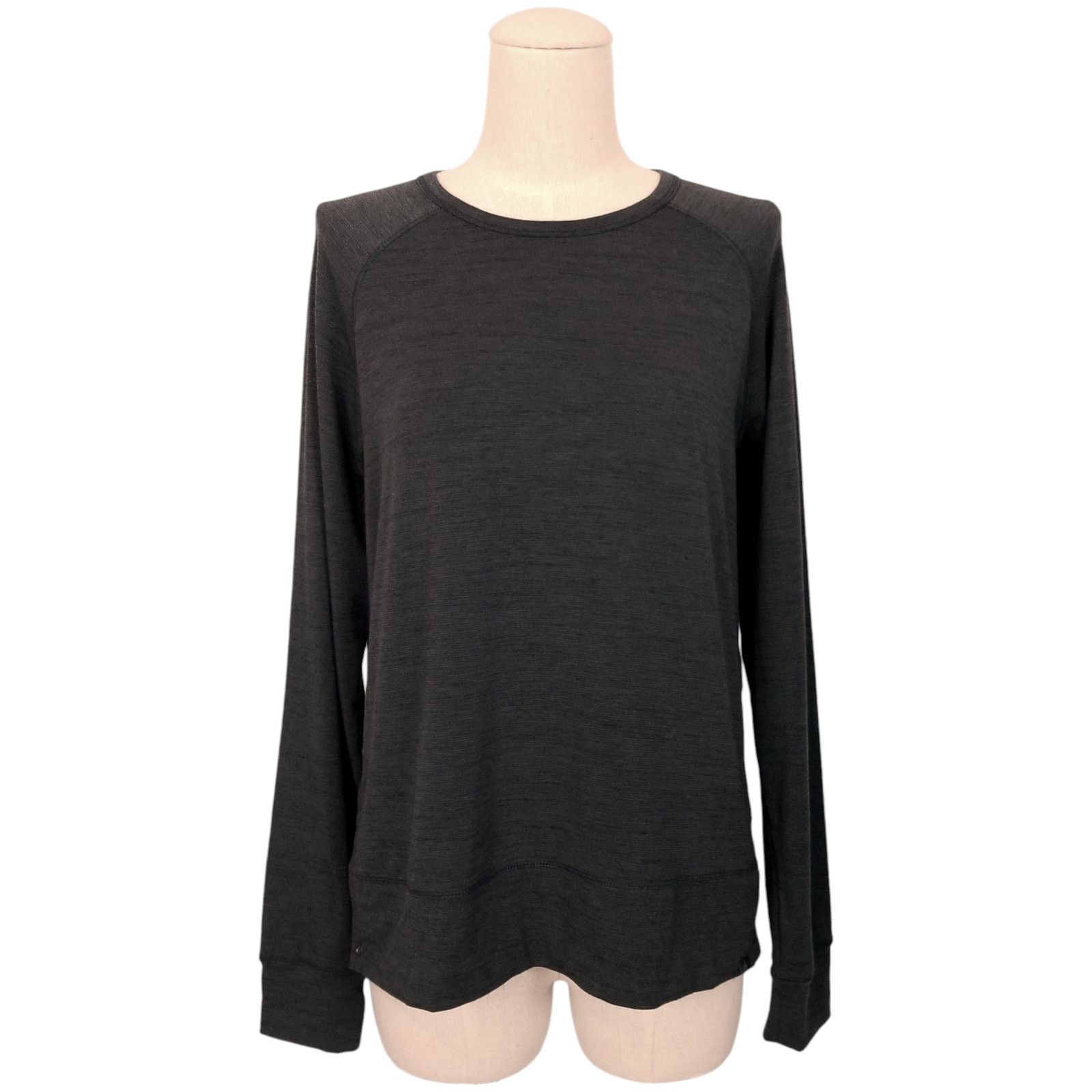 Prana Sol Protect Top Dark Gray Sz Small T-Shirts, Hoodie, Sweatshirt | FlexRushtees.com
