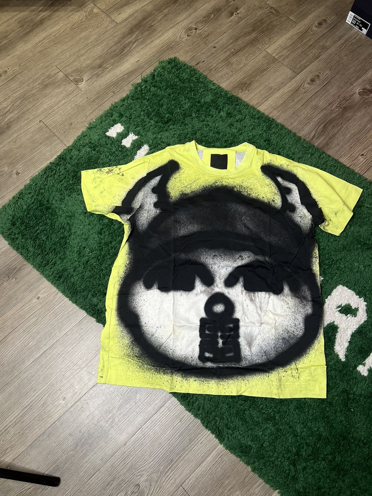 Givenchy Grafiti Tee Hoodie, Sweatshirt | FlexRushtees.com