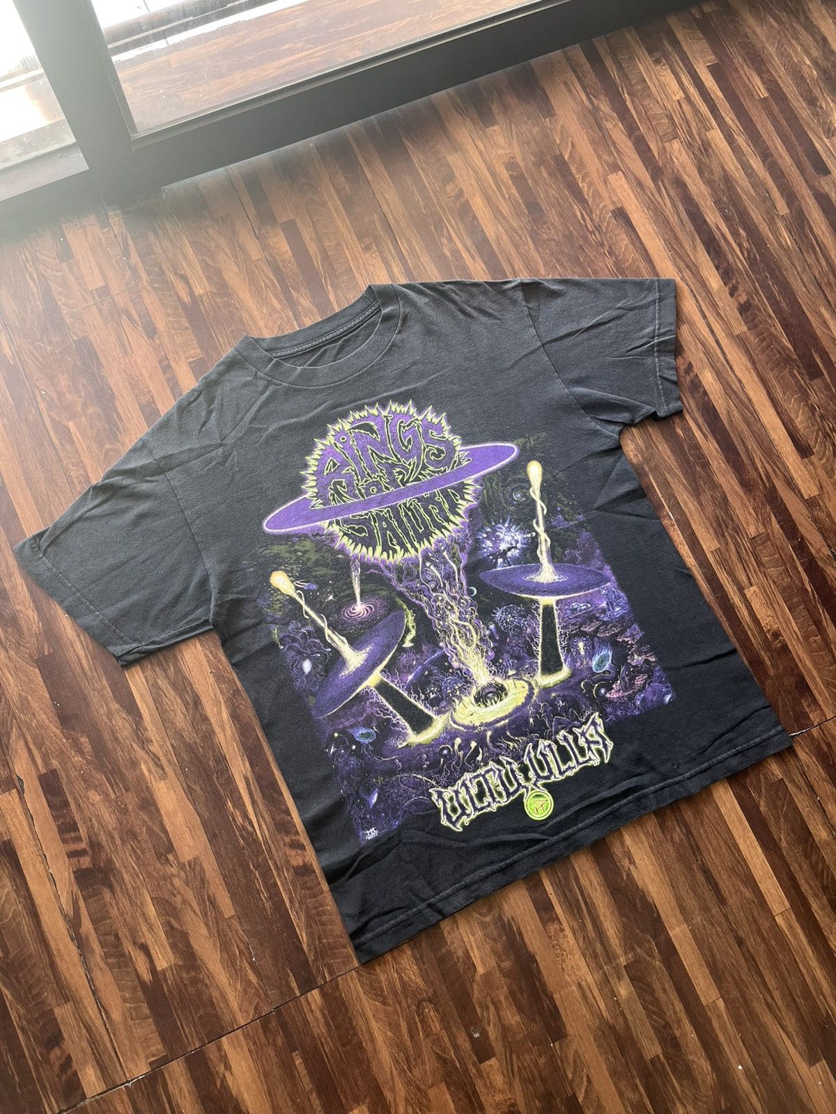 Vintage Heavy Metal Rings Of Saturn Rock Band Space Slam T Shirt