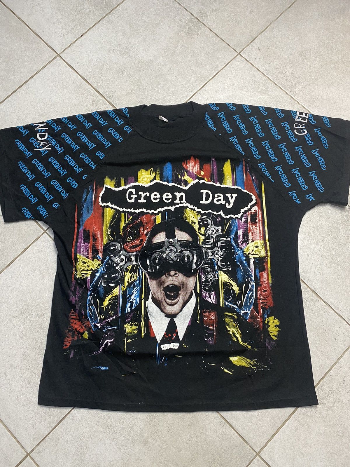 Band Tees Very Rare Vintage 90s Green Day Insomniac Punk Band Tee Hoodie, Sweatshirt | FlexRushtees.com