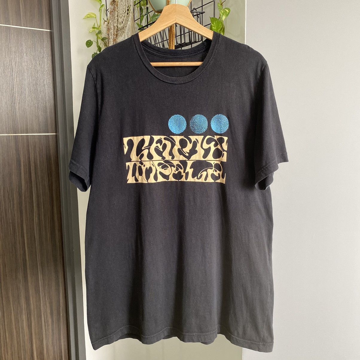 Band Tees Thrashed Faded Tame Impala Psychedelic Band Kevin Parker Tee