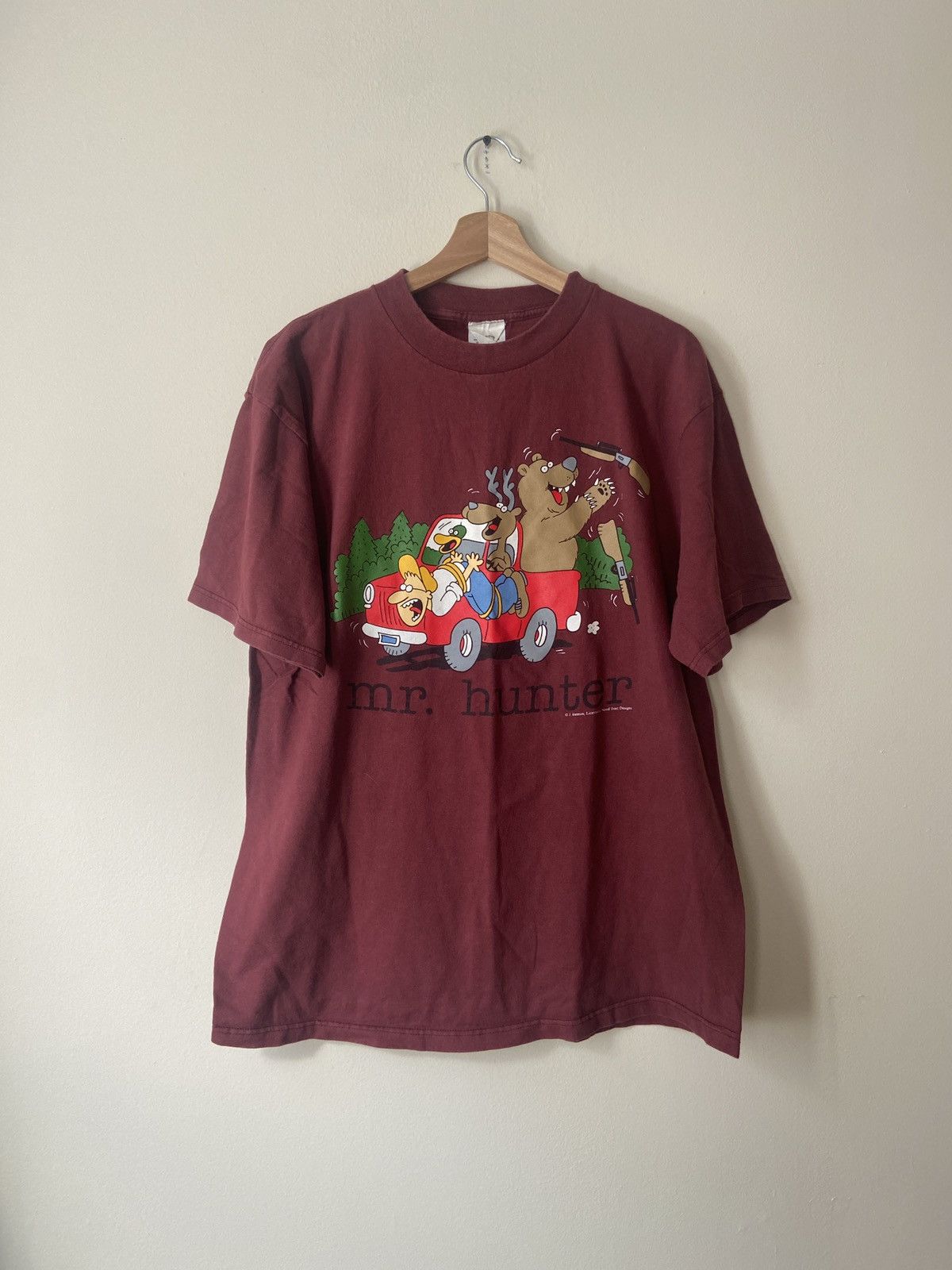 Vintage 90 S Mr Hunter Animal Nature Art Cartoon Tee Shirt Hoodie, Sweatshirt | FlexRushtees.com