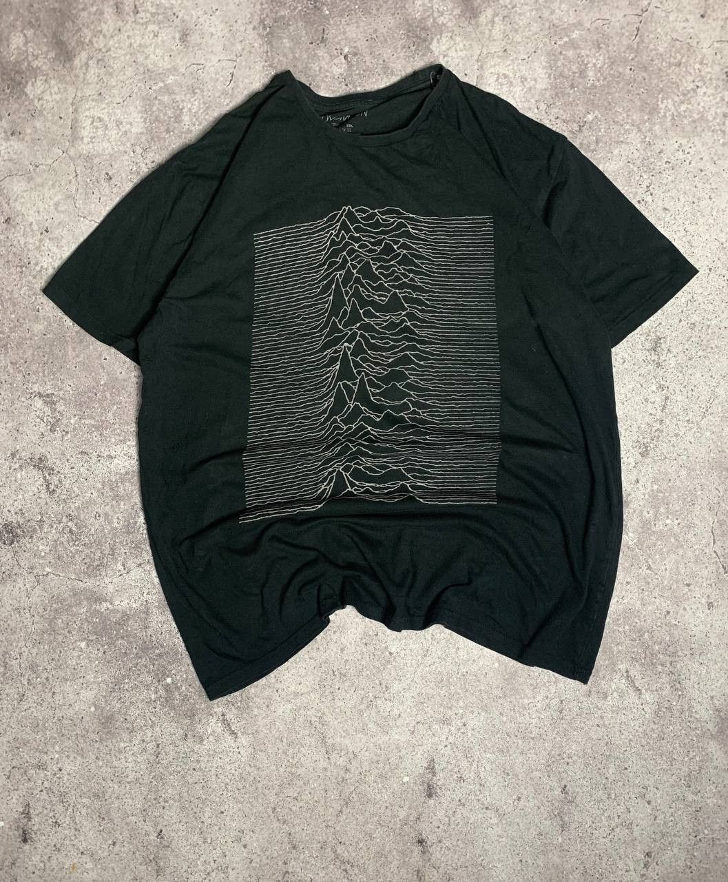 Division Joy Division Unkown Pleasures Black Tee Hoodie, Sweatshirt | FlexRushtees.com