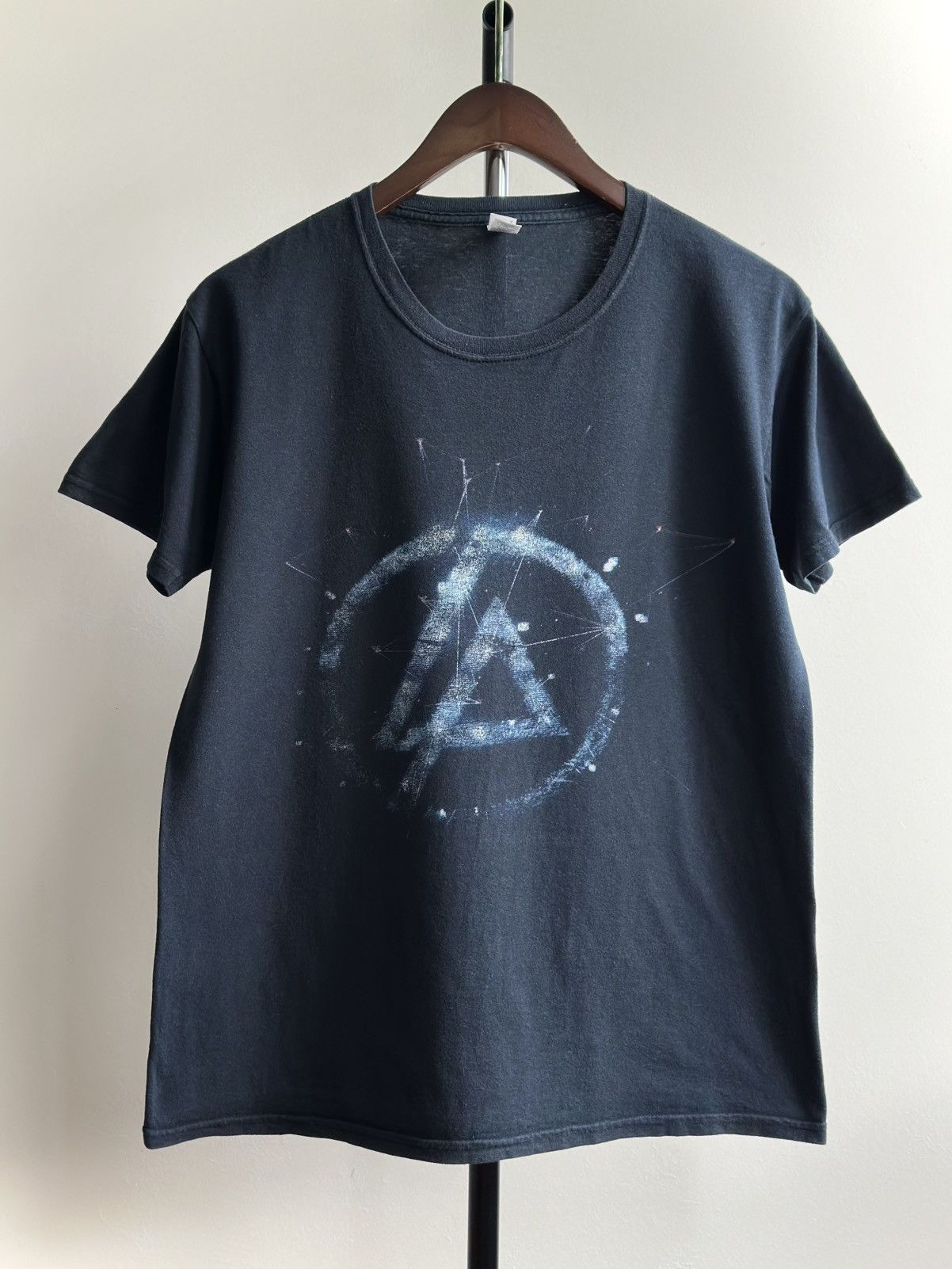 Vintage Y2k Linkin Park World Tour Tee Hoodie, Sweatshirt | FlexRushtees.com