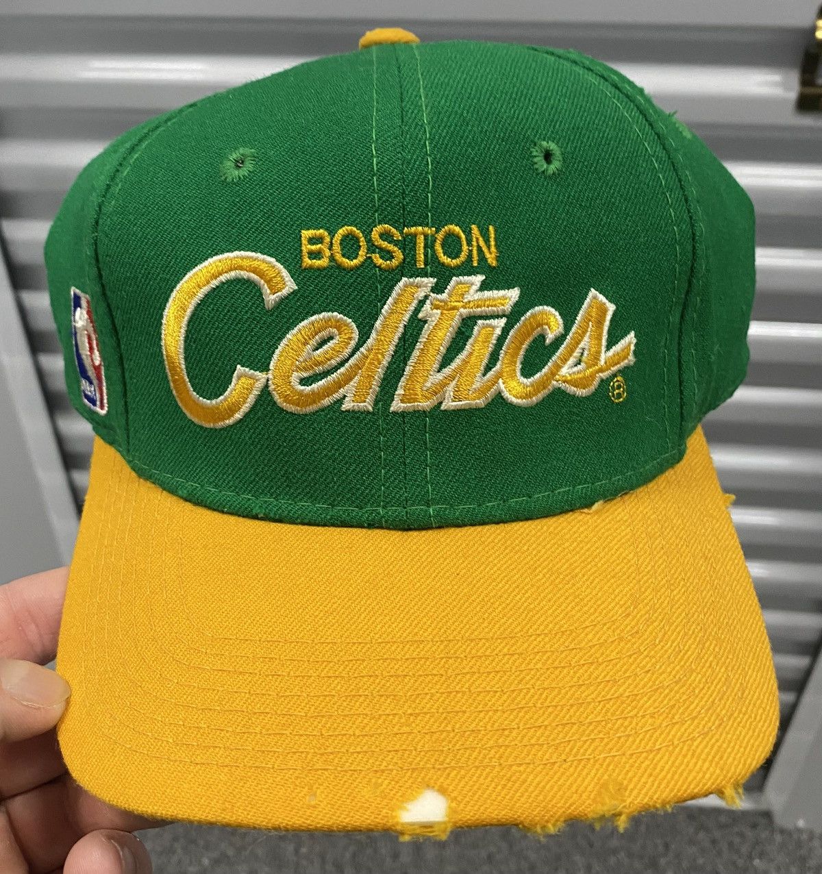 Sports Specialties X Vintage Vintage Rare Boston Celtics Nba Sports Specialtiesbasketball T-Shirts, Hoodie, Sweatshirt