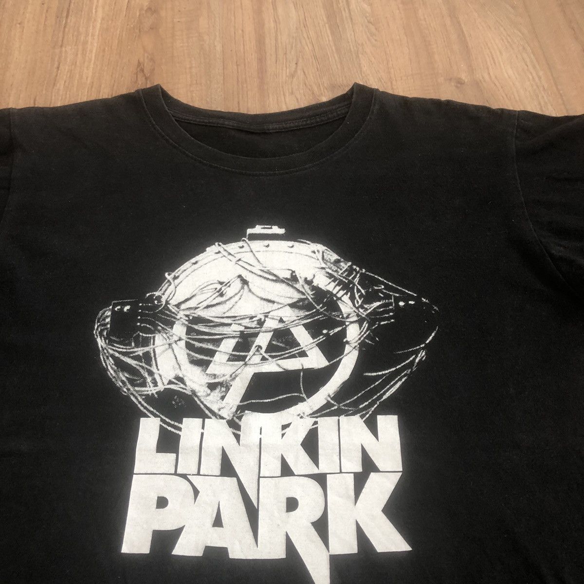Vintage Y2k Linkin Park Band T Shirt Lp Hoodie, Sweatshirt | FlexRushtees.com
