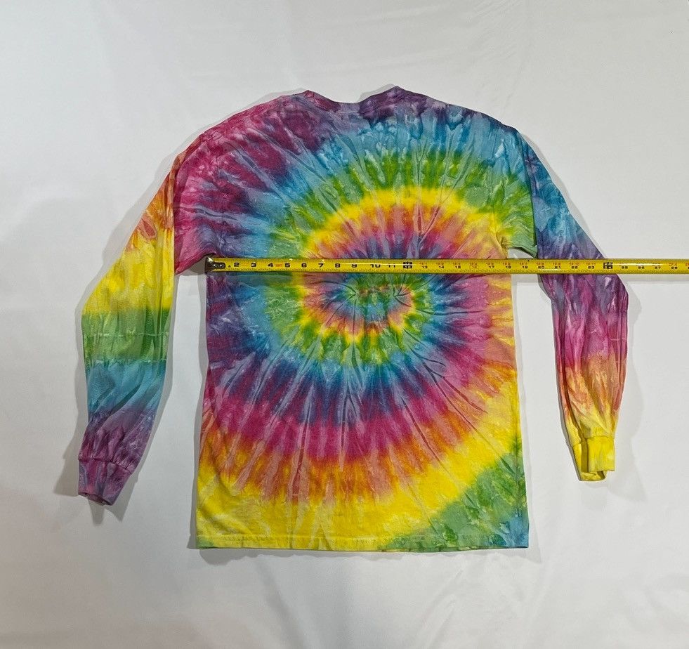 Vintage Trippy Tie Dye Tee