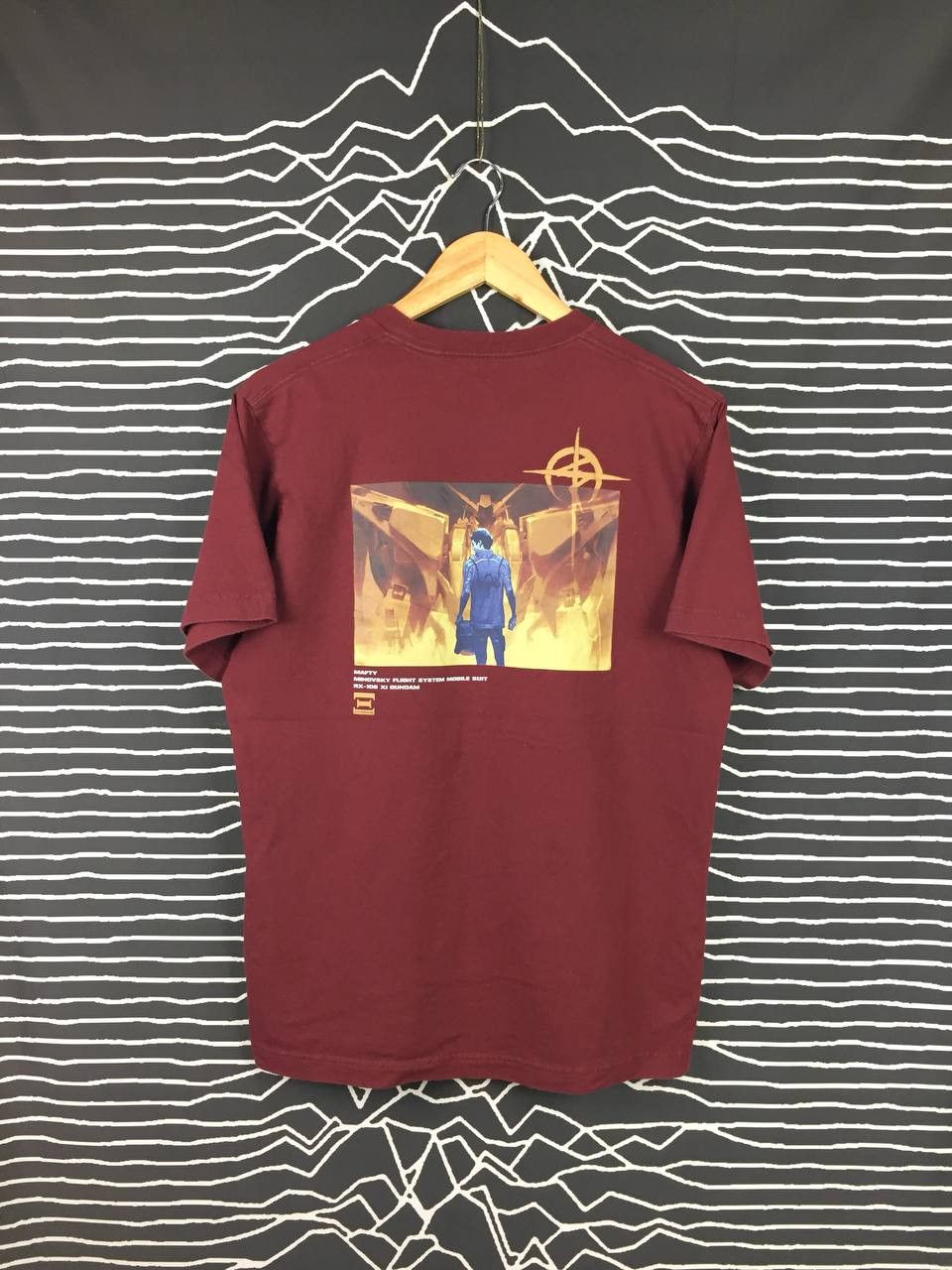 Japanese Brand X Uniqlo Uniqlo Ut Mobile Suit Gundam Collaboration Series Tee Hoodie, Sweatshirt | FlexRushtees.com