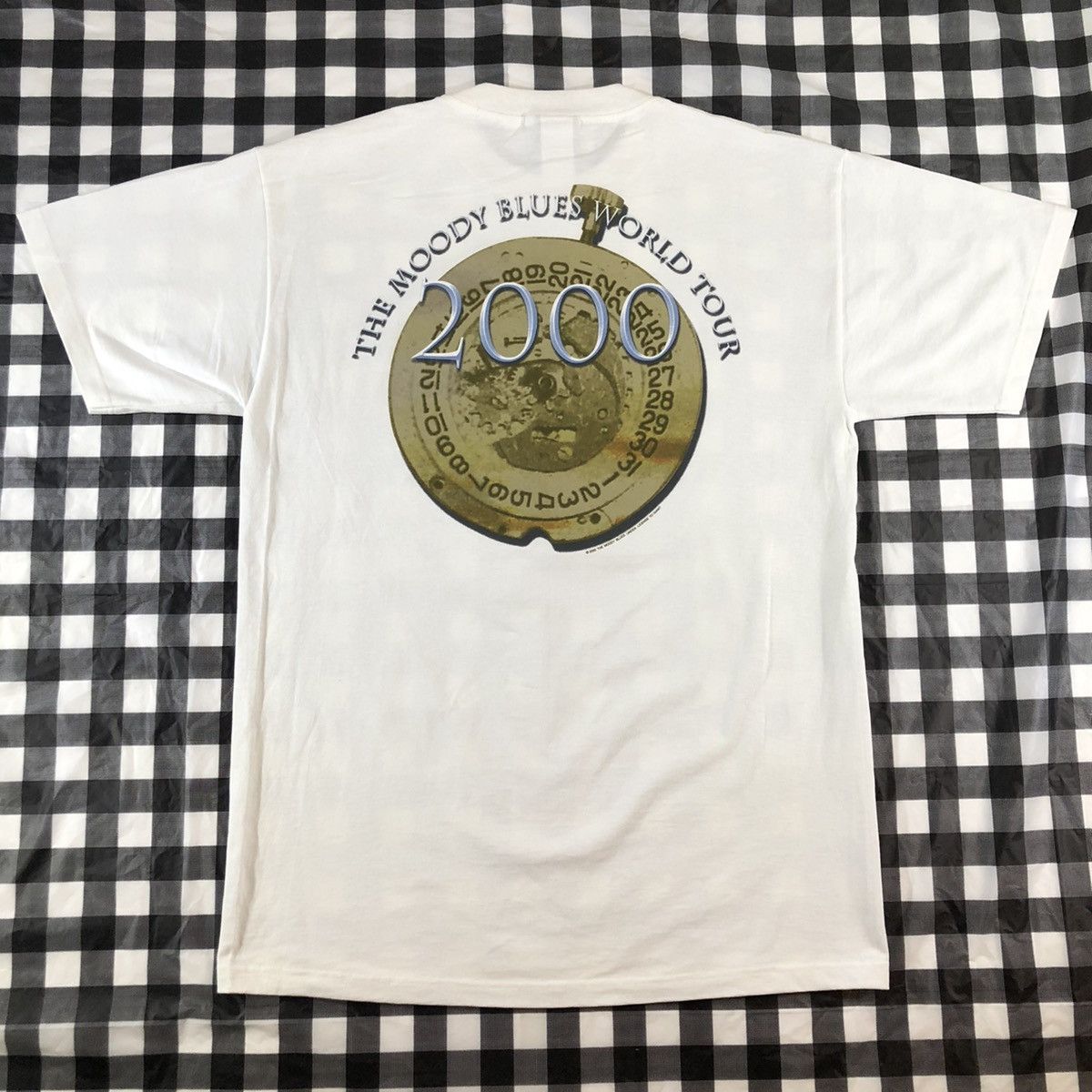 Giant X Vintage The Moody Blues 2000 World Tour Clock Calendar Vintage Tee