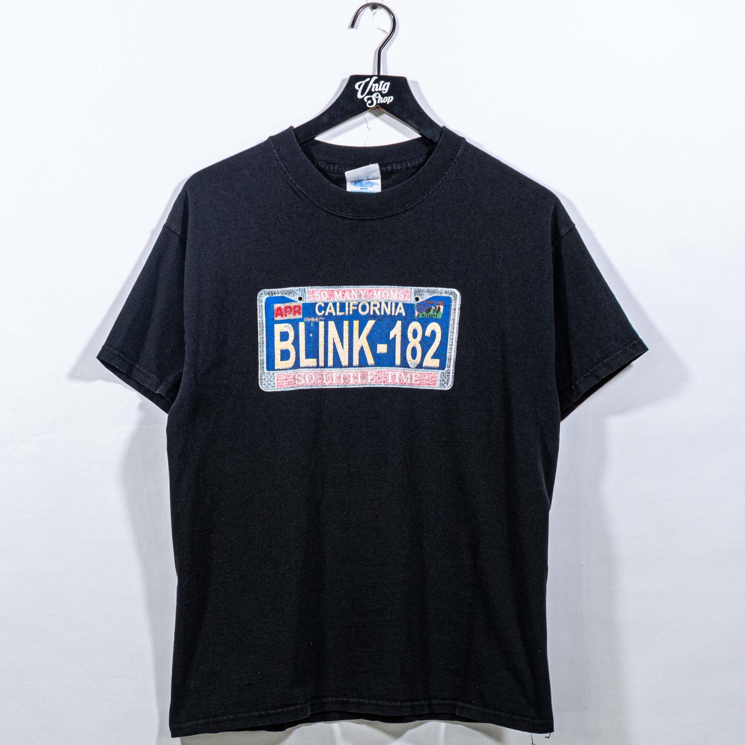 Band Tees Blink 182 So Many Moms License Plate T Shirt Y2k Pop Punk Hoodie, Sweatshirt | FlexRushtees.com