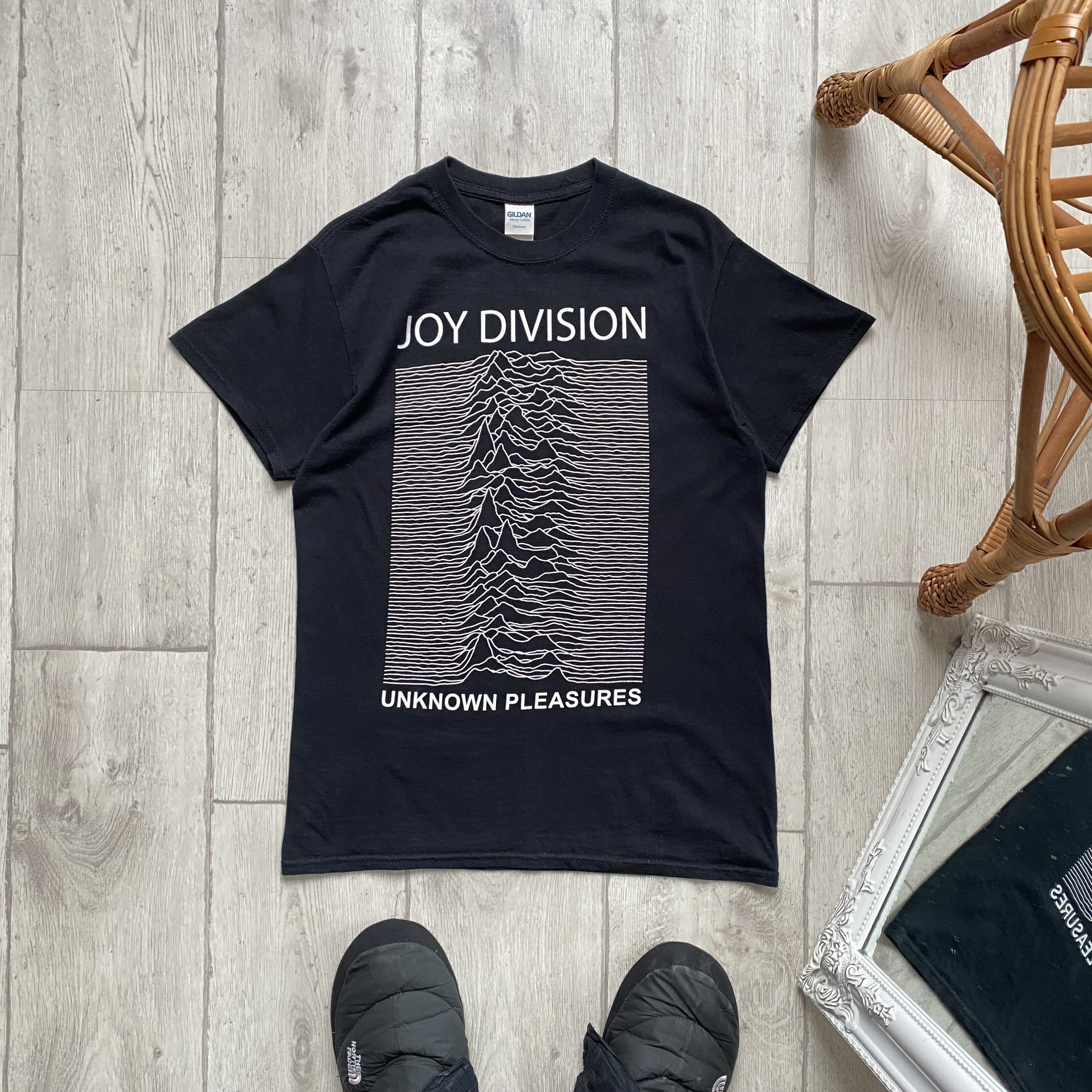 Division Joy Division Unknown Pleasures Merch T Shirt Hoodie, Sweatshirt | FlexRushtees.com