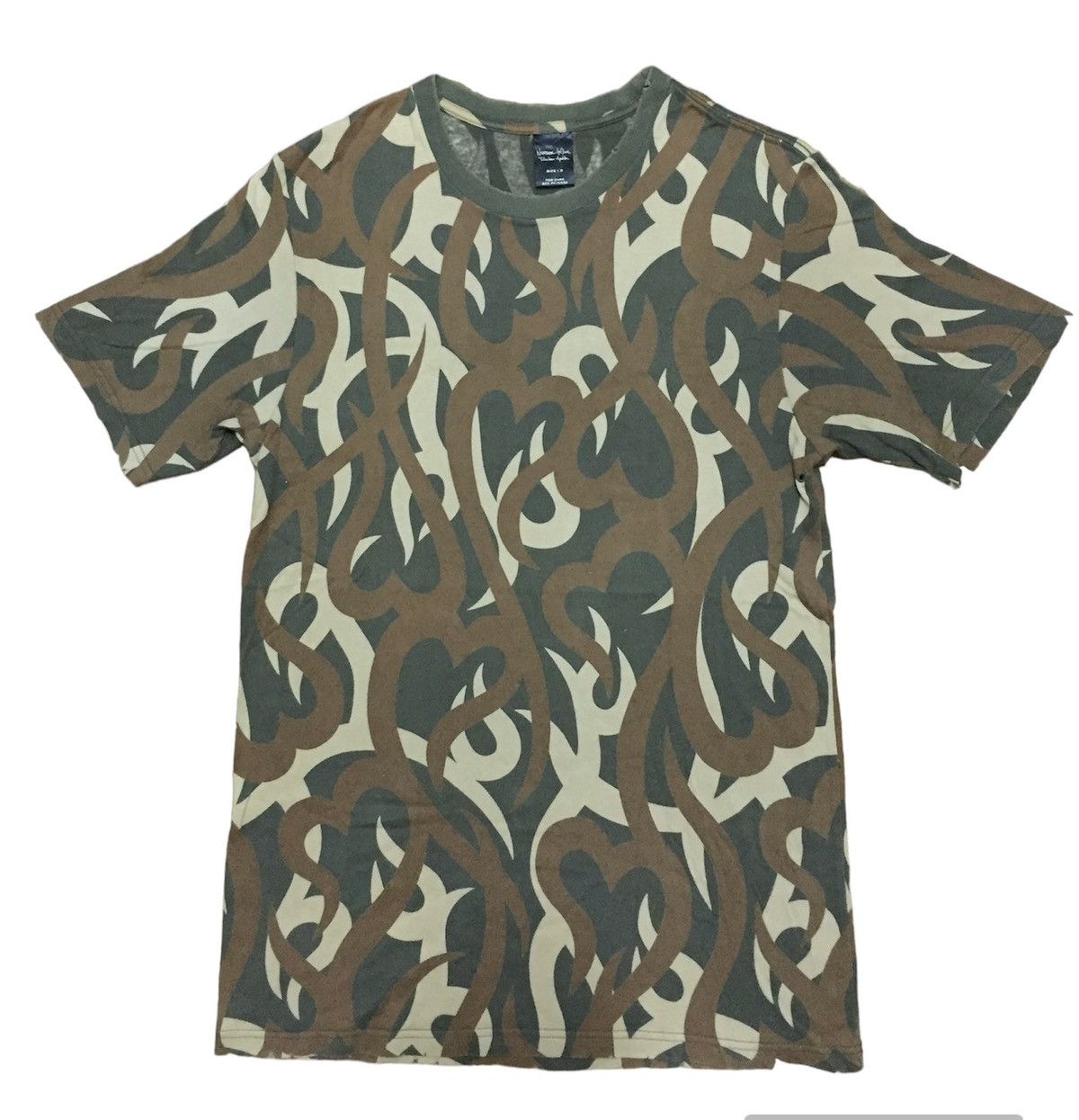 N Ine Number N Ine Aw04 Give Peace A Chance Tribal Heart Tee