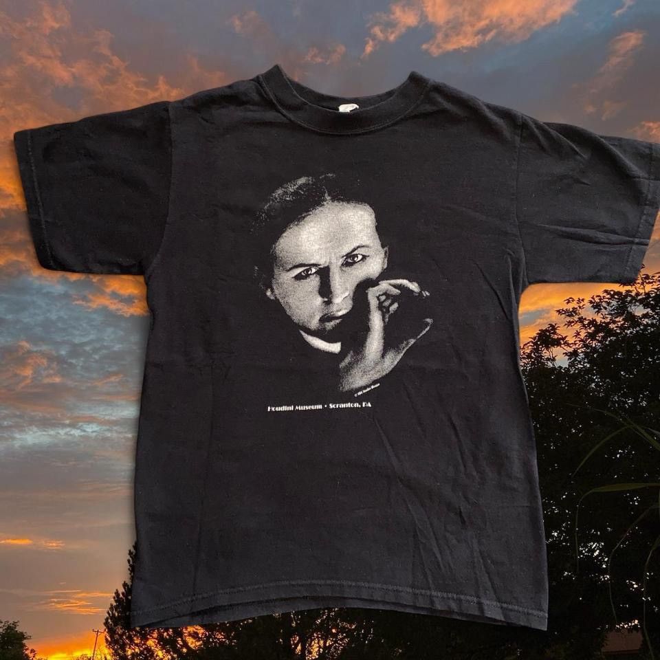 Vintage Rare 1998 Harry Houdini Black T Shirt Small