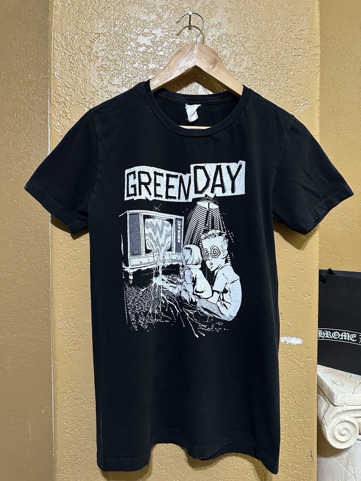 Japanese Brand Y2k Green Day Tv T Shirt Small Punk Rock Band Hoodie, Sweatshirt | FlexRushtees.com