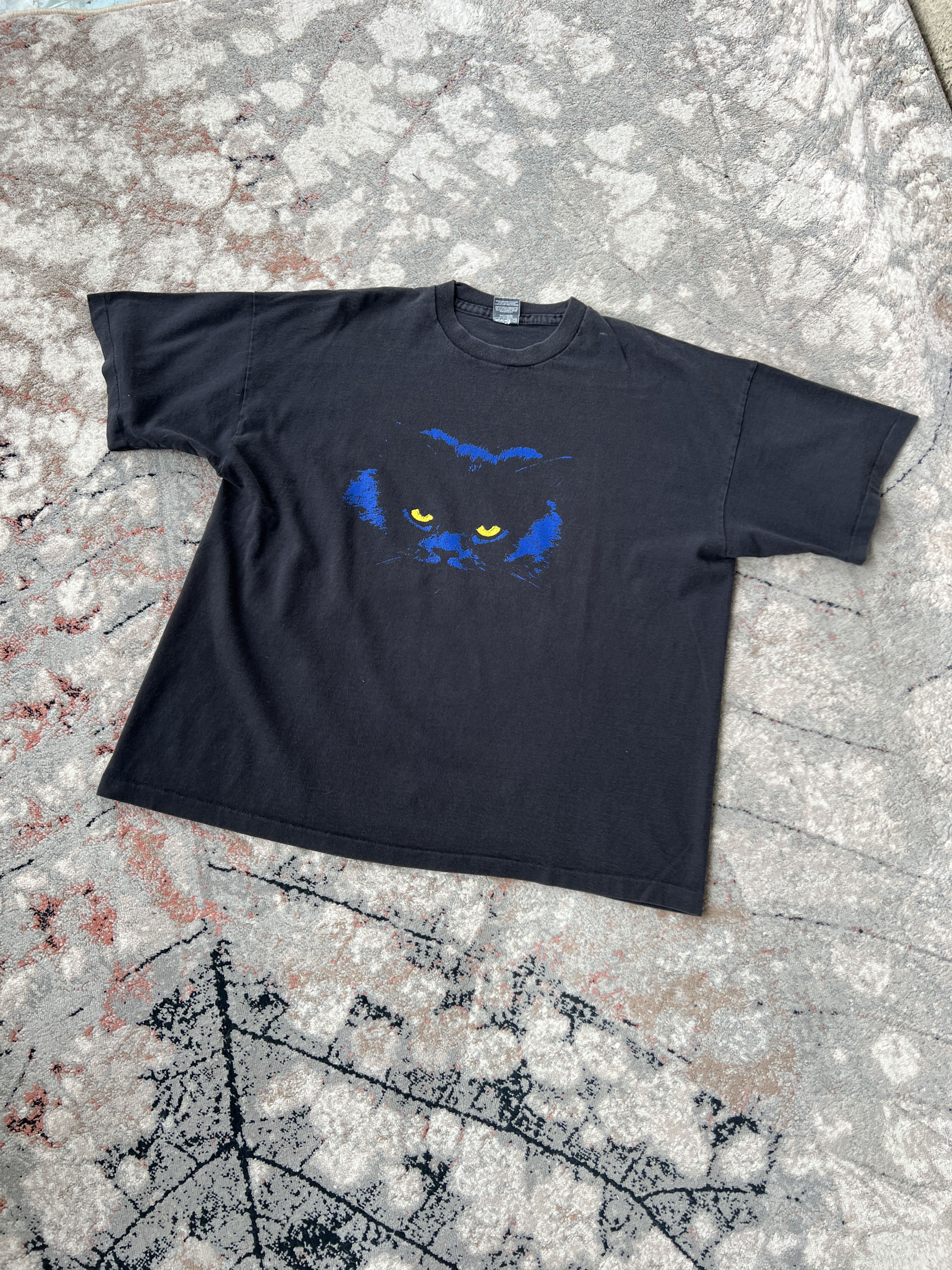 Vintage Cat Premuim Screen Stars Tee