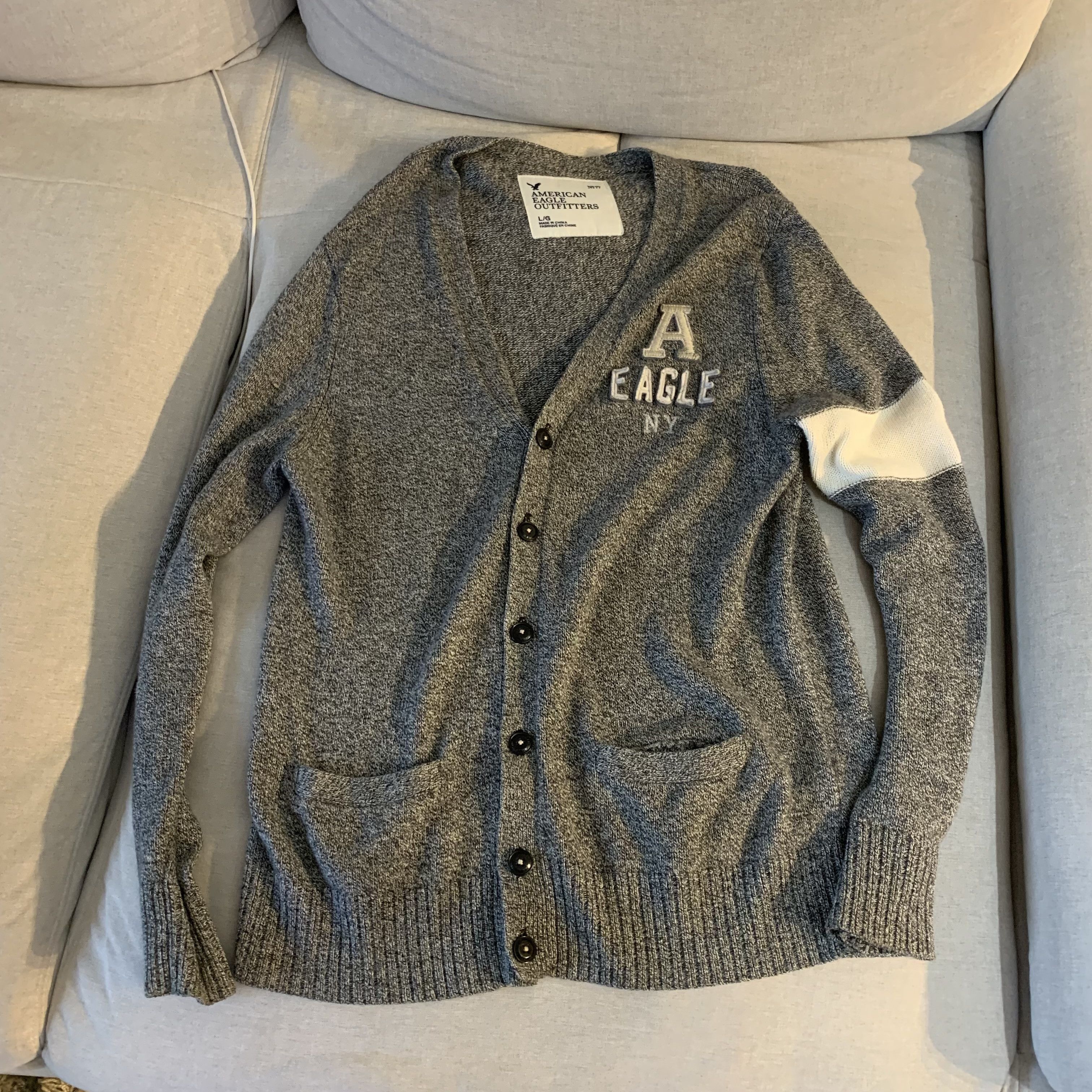 Eagle Outfitters American Eagle Chunky Grey Cardigan Large