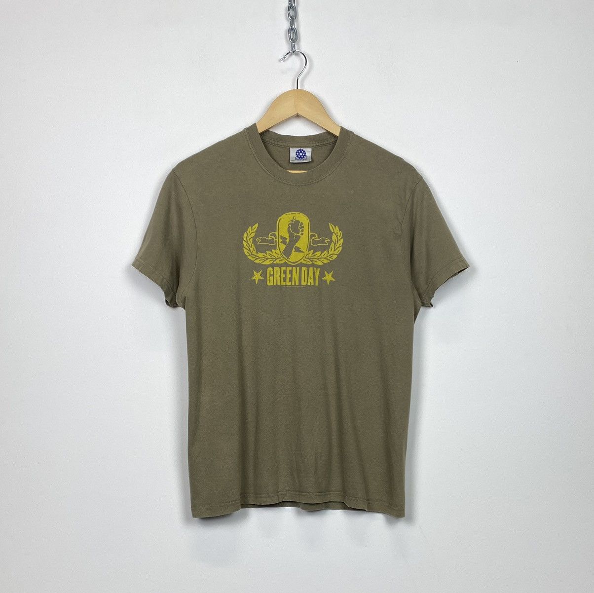Band Tees Vintage 2004 Green Day Rock Band Tee Y2k Hype Streetwear Hoodie, Sweatshirt | FlexRushtees.com