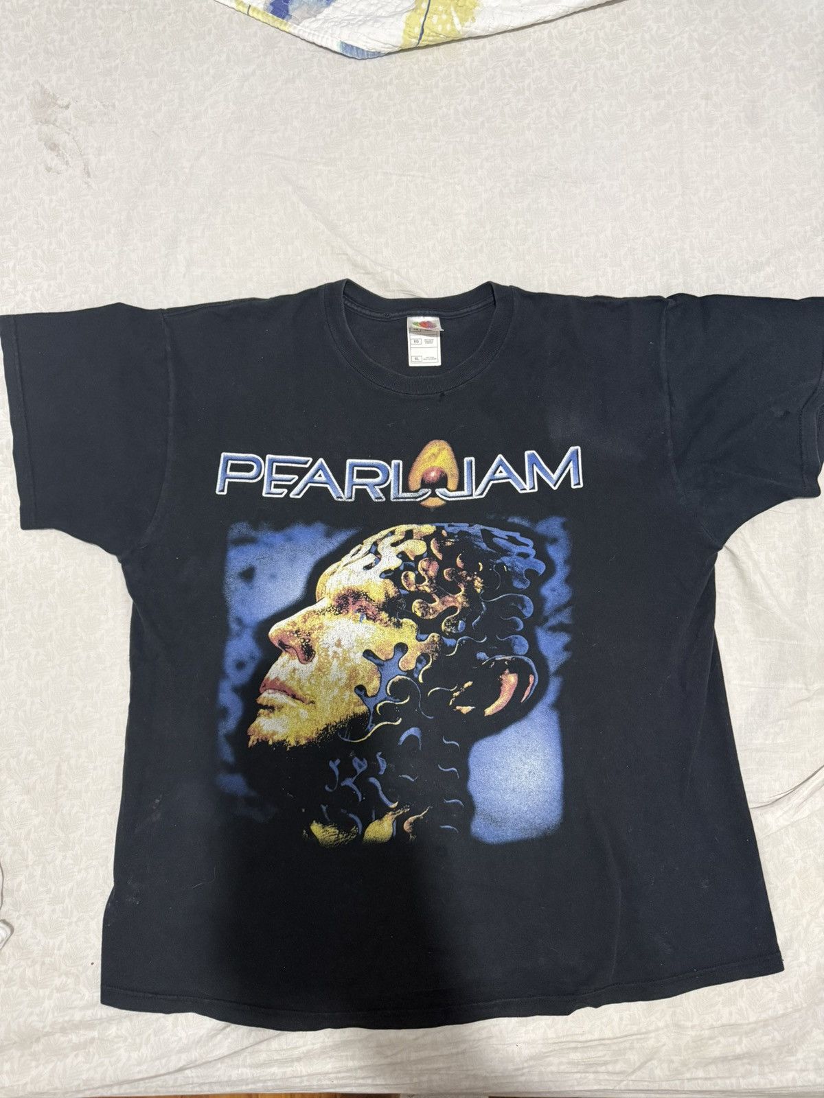 Fruit Of The Loom Rare Vintage Pearl Jam T-Shirts, Hoodie, Sweatshirt | FlexRushtees.com