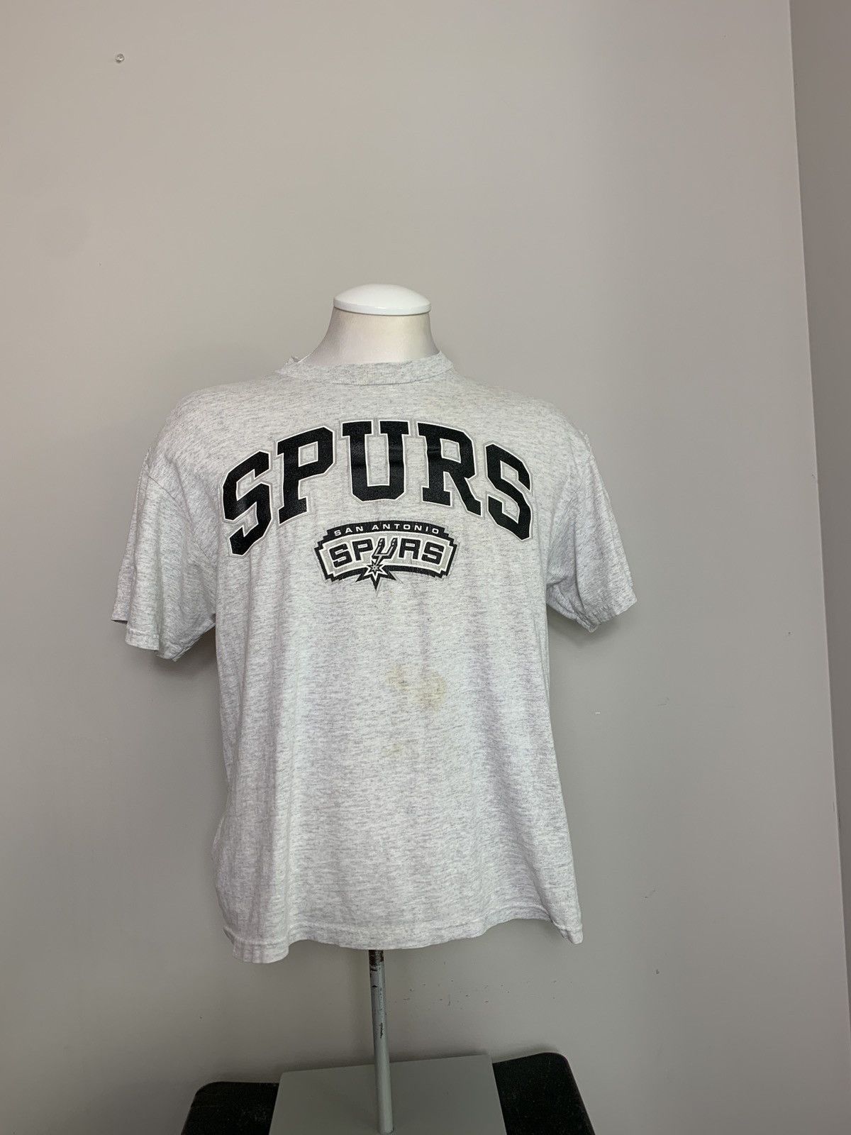 90s Vintage San Antonio Spurs Heather Grey Shirt