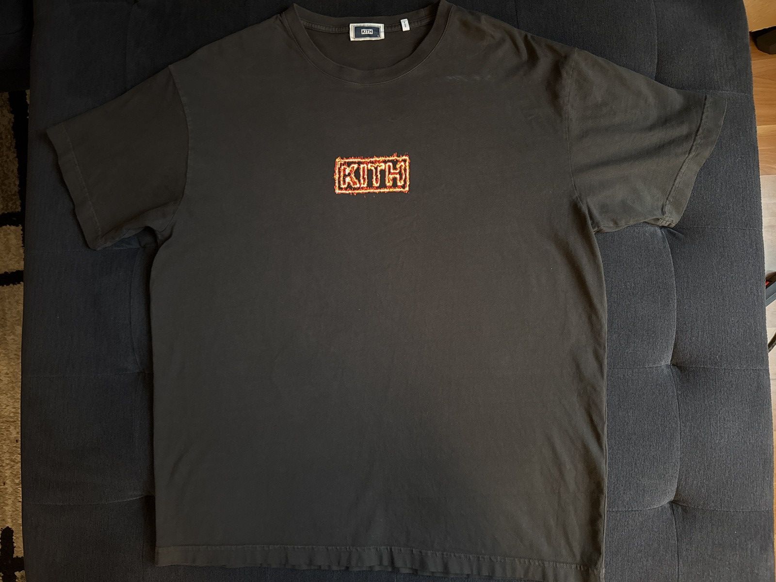 Kith Flame Tee Sz L Hoodie, Sweatshirt | FlexRushtees.com