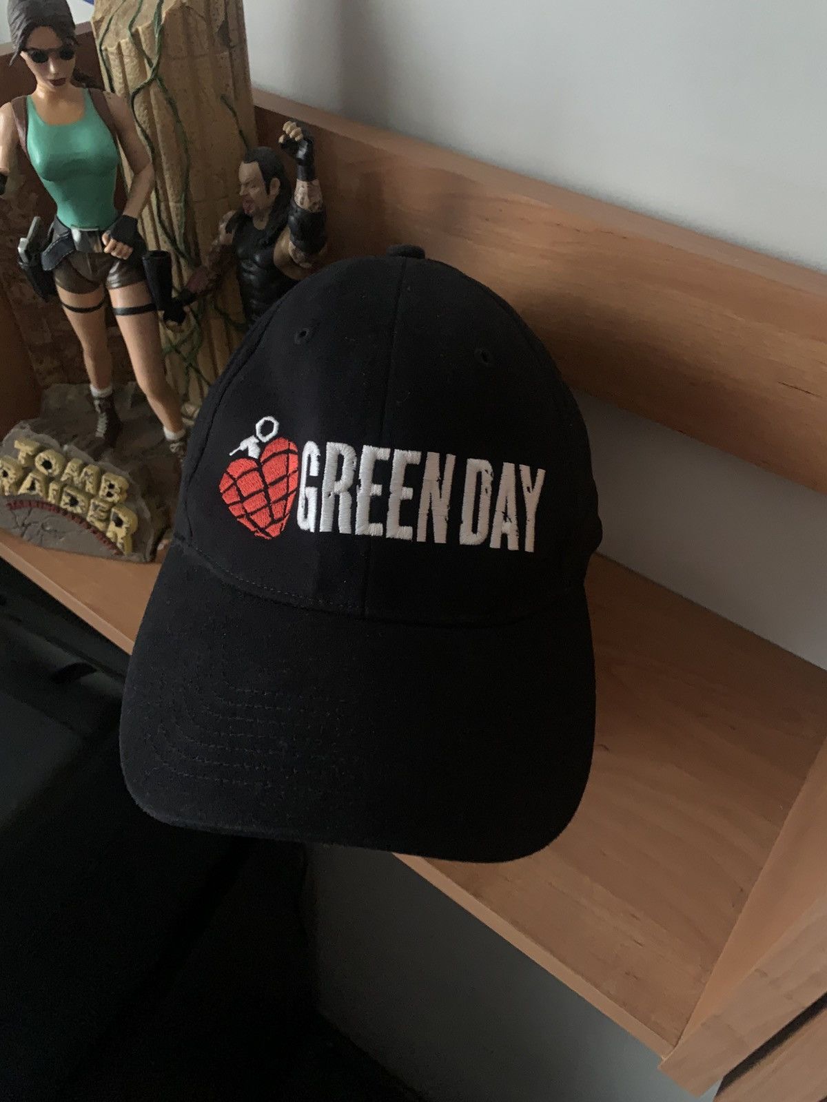 2005 Vintage Green Day American Idiot Black Cap T-Shirts, Hoodie, Sweatshirt | FlexRushtees.com