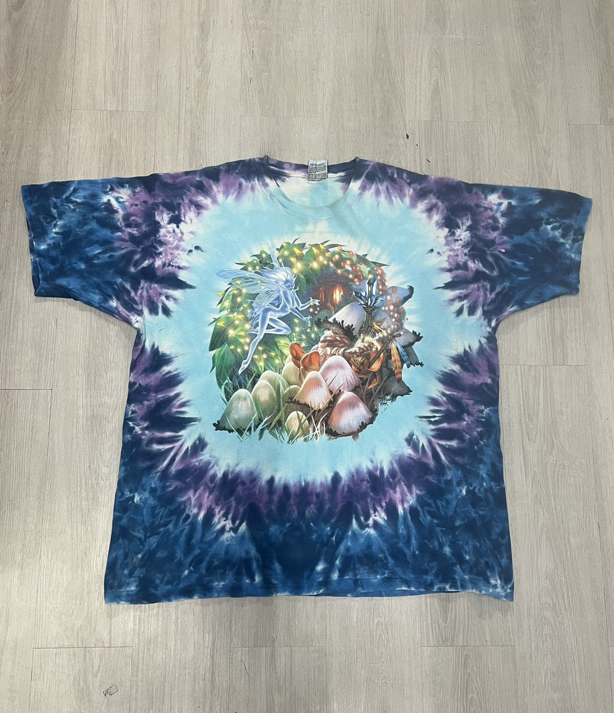 Liquid Blue Vintage 1999 Liquid Blue Fairy Fantasy Mushroom Tie Dye