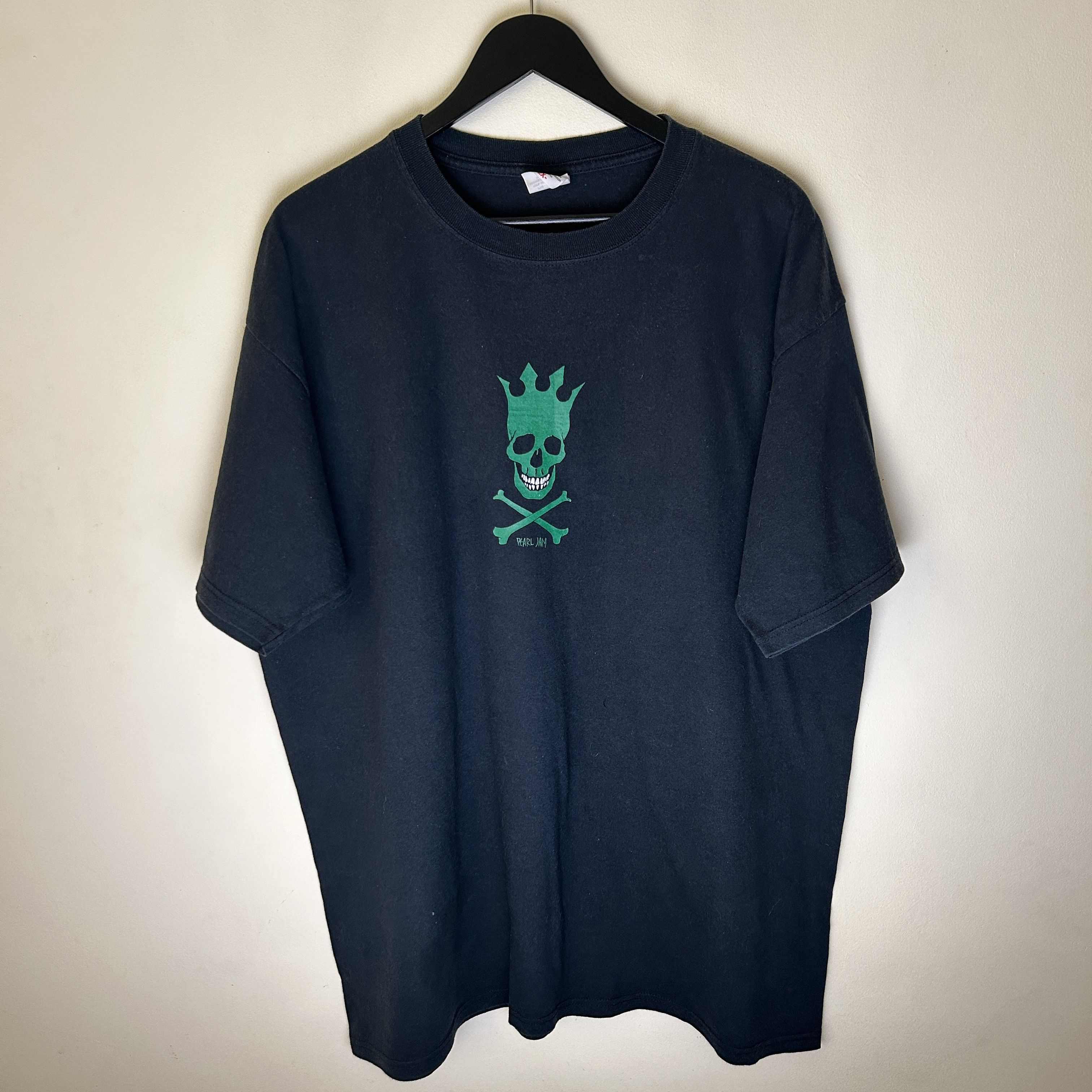 Band Tees Vintage Pearl Jam Green Disease 2002 Band T Shirt Hoodie, Sweatshirt | FlexRushtees.com