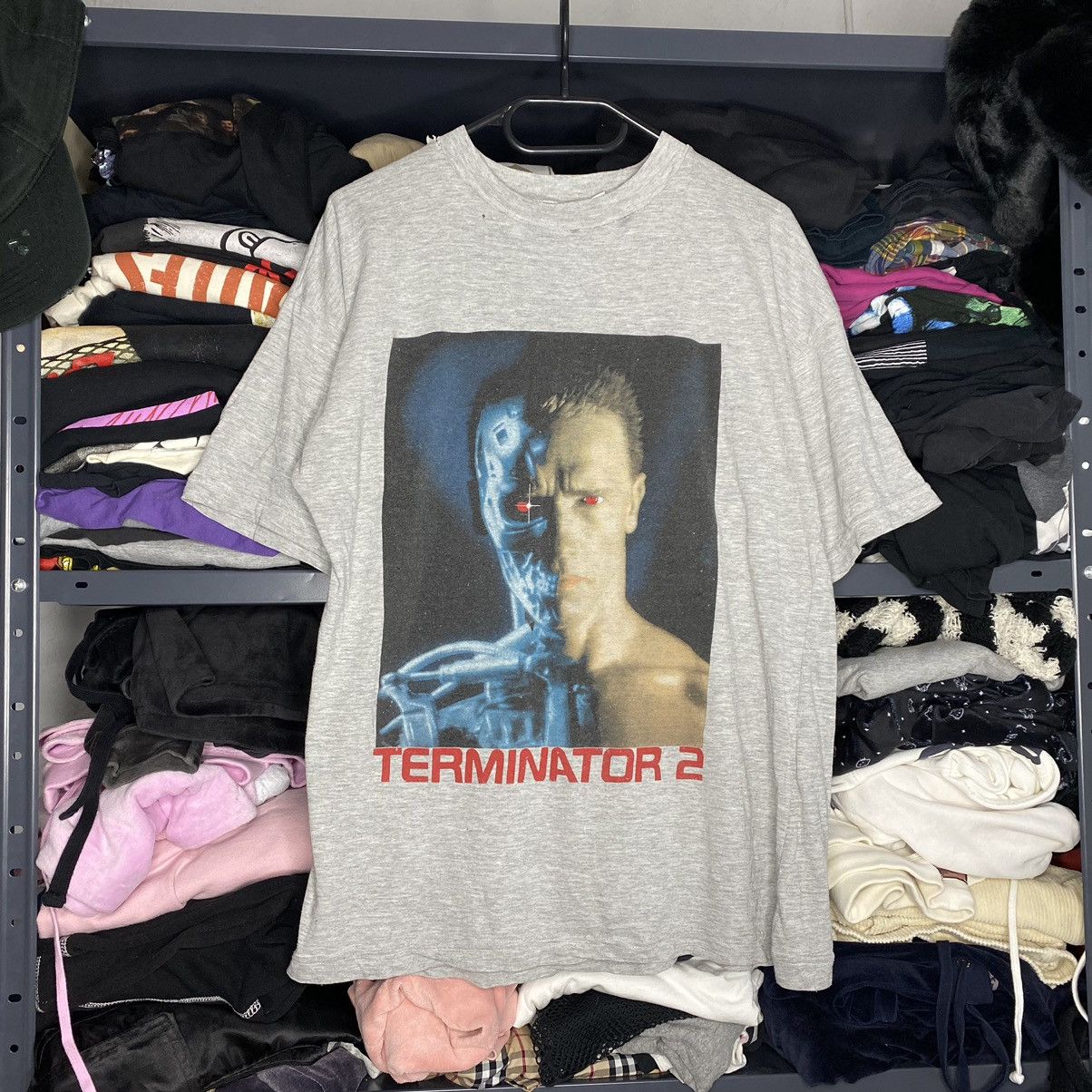 Universal Studios Terminator 2 Movie 90s Iron Arnold Schwarzenegger T Shirt