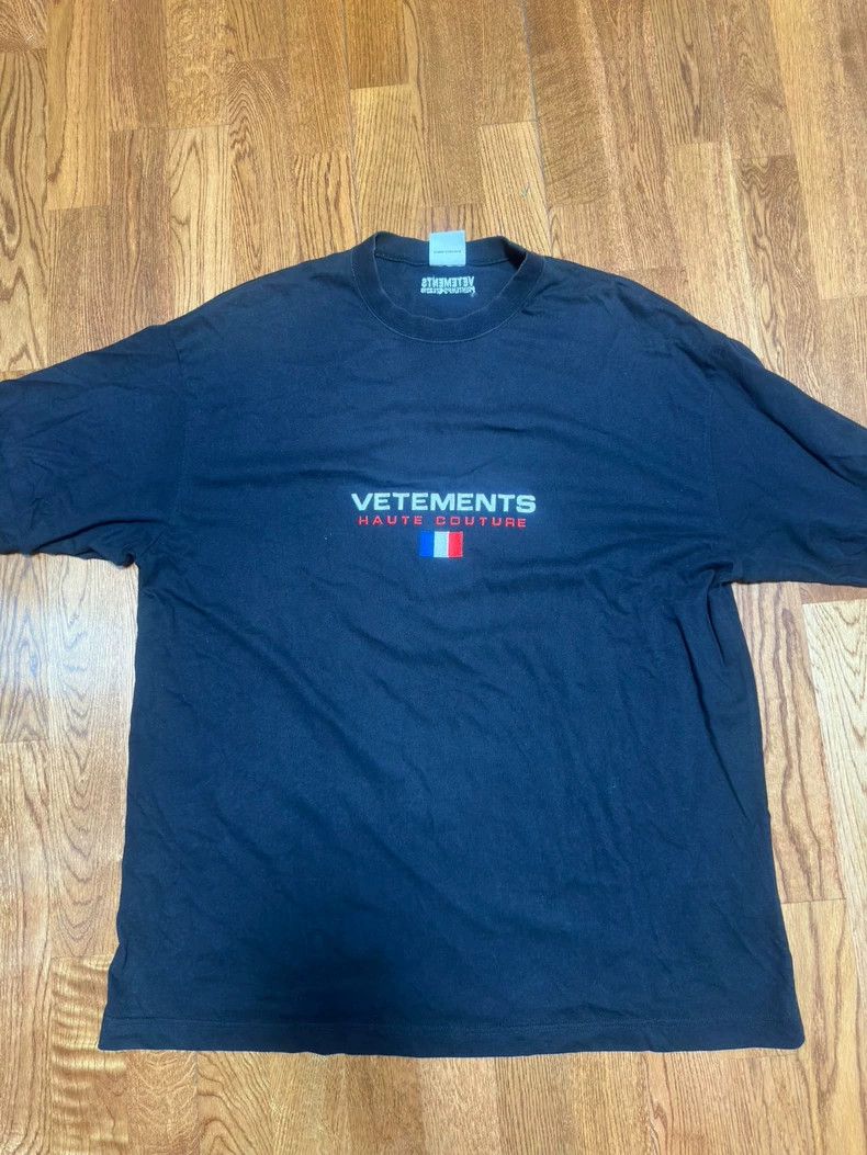 Vetements French Flag Short Sleeve Shirt Length 81 Chest Hoodie, Sweatshirt | FlexRushtees.com