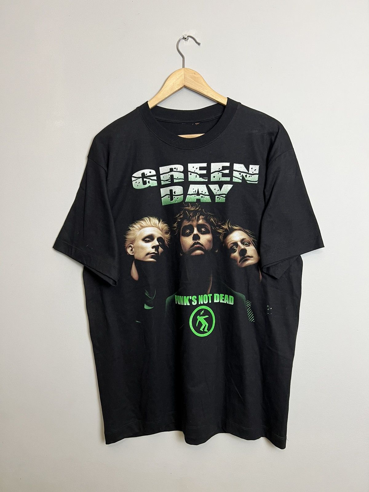 Vintage Early 00s Green Day Warning Punk Band Tshirt Hype Hoodie, Sweatshirt | FlexRushtees.com