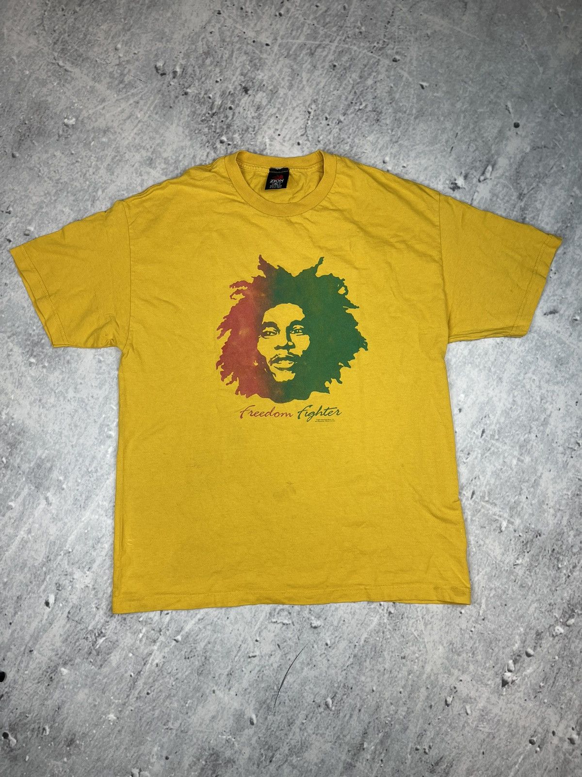 Vintage Bob Marley Freedom Fighter Zion 2004 Big Logo Official T-Shirts, Hoodie, Sweatshirt | FlexRushtees.com