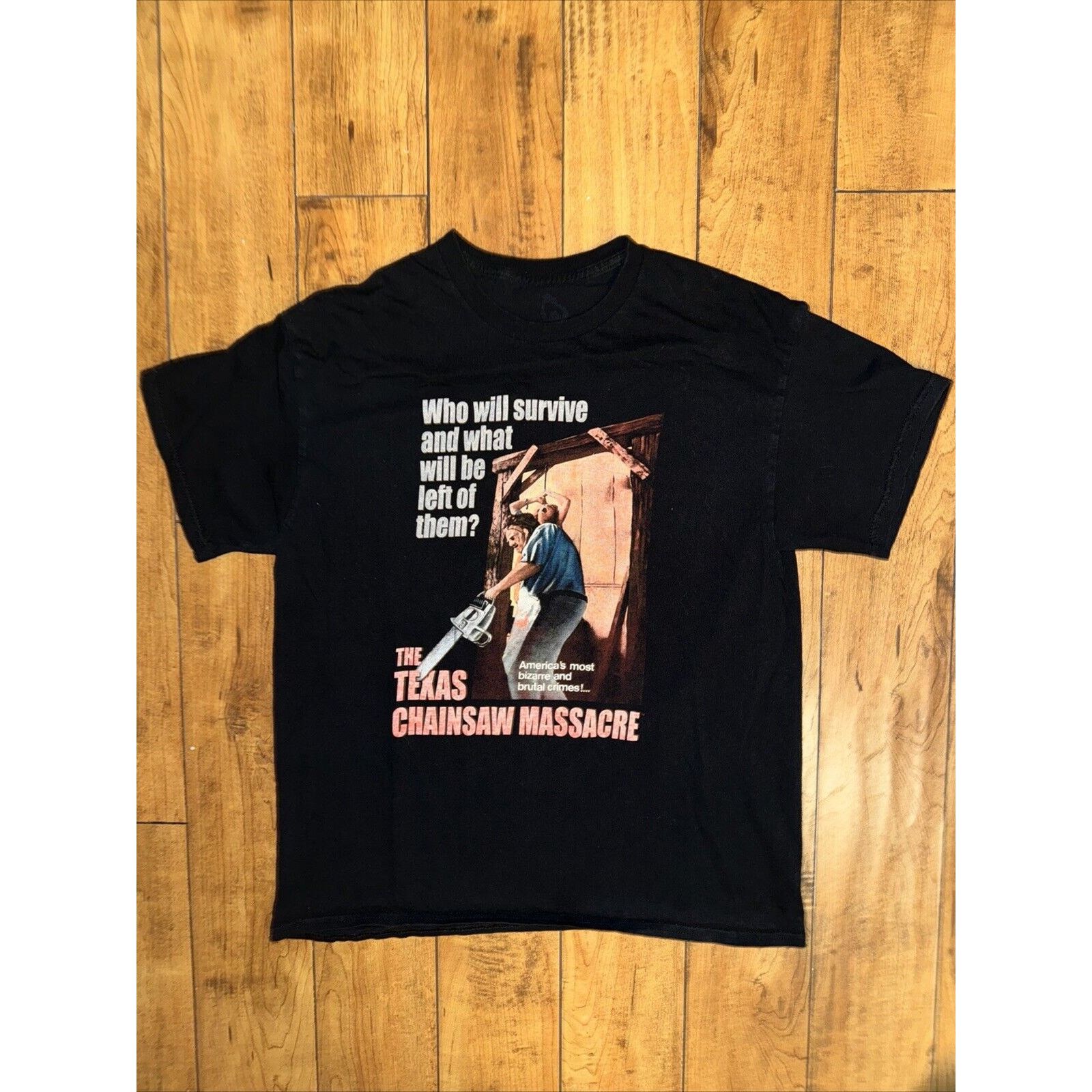 Band Tees The Texas Chainsaw Massacre Article T Shirt Med Black 19x25