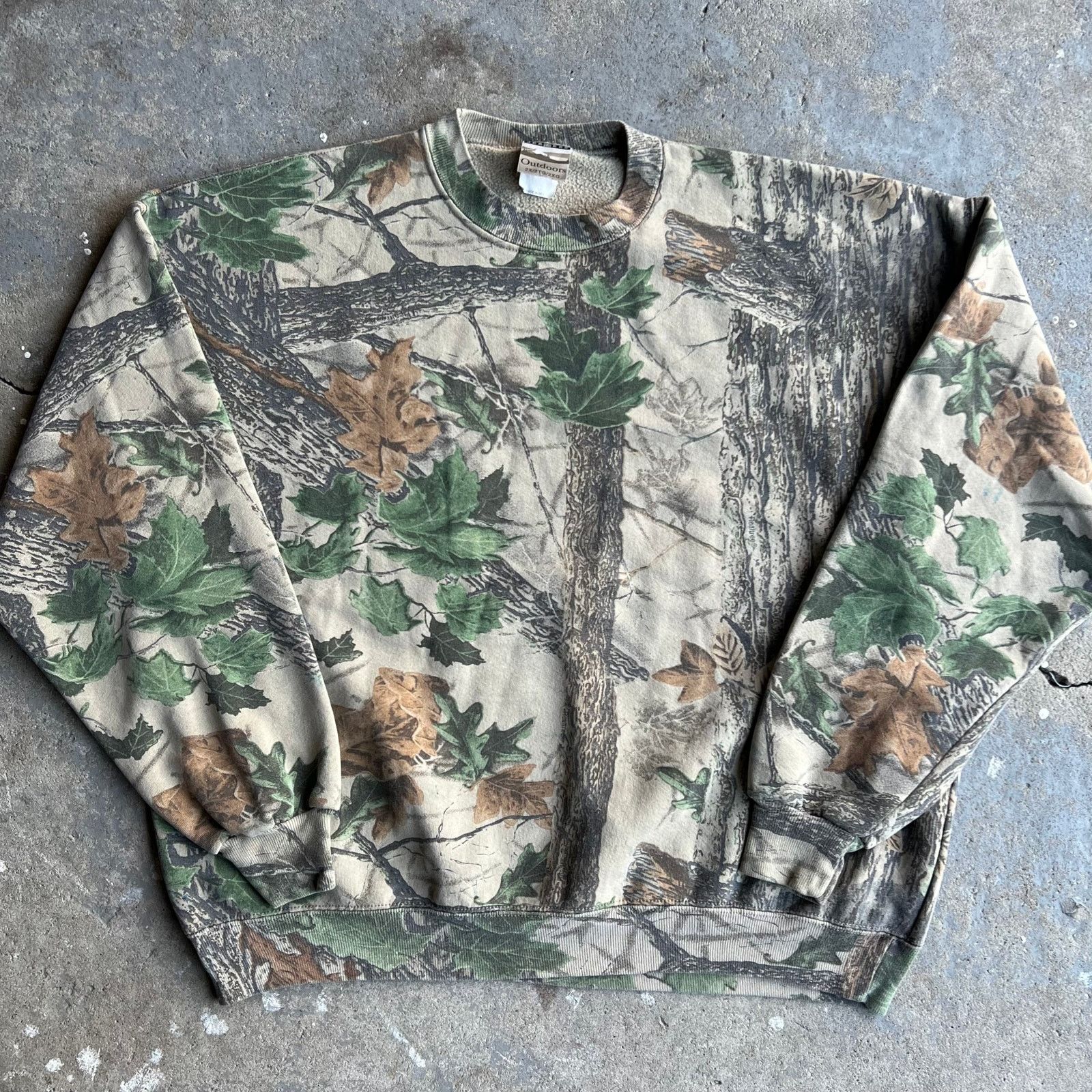 Vintage Y2k Jerzees Realtree Camo Sweatshirt Crewneck